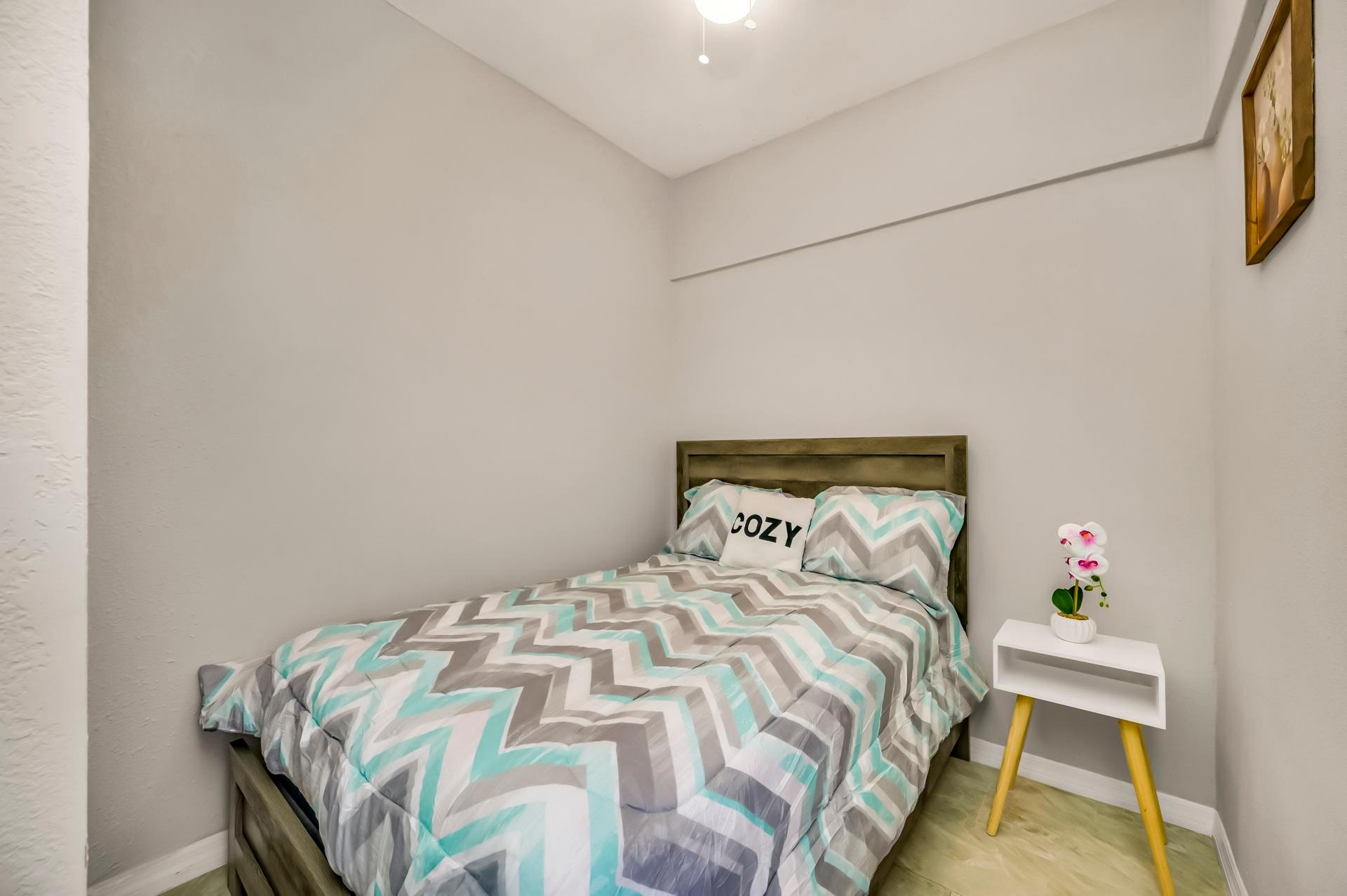 bedroom, detected:bed