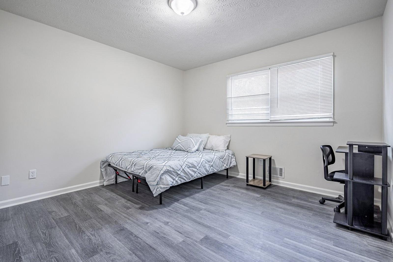 bedroom, detected:bed, window blind