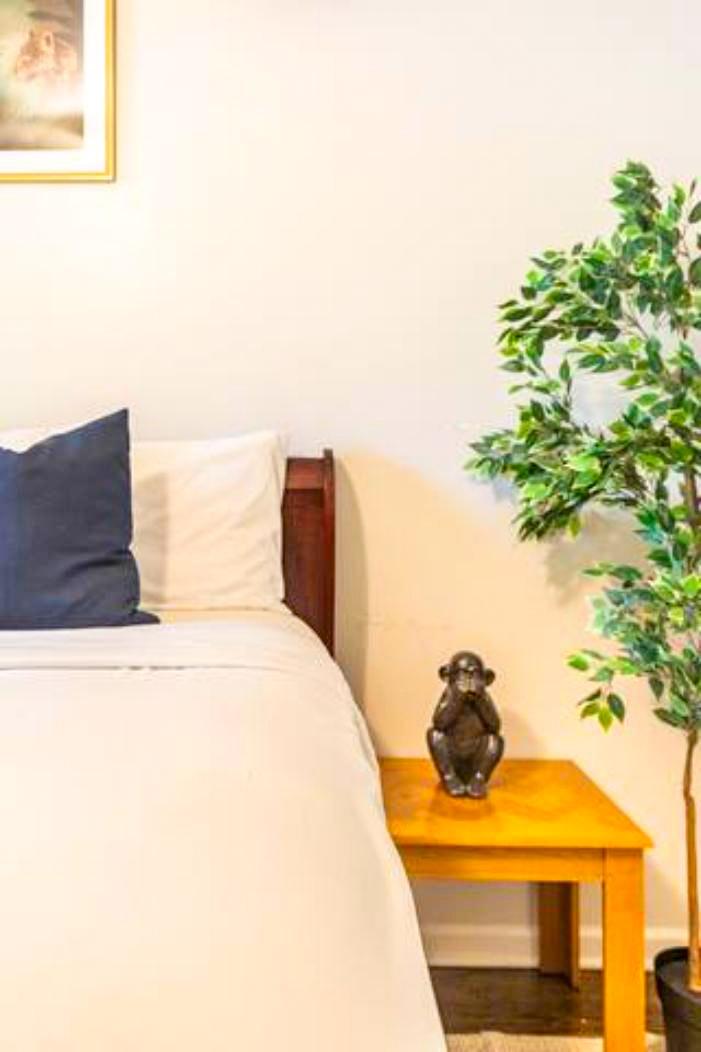 bedroom, detected:bed