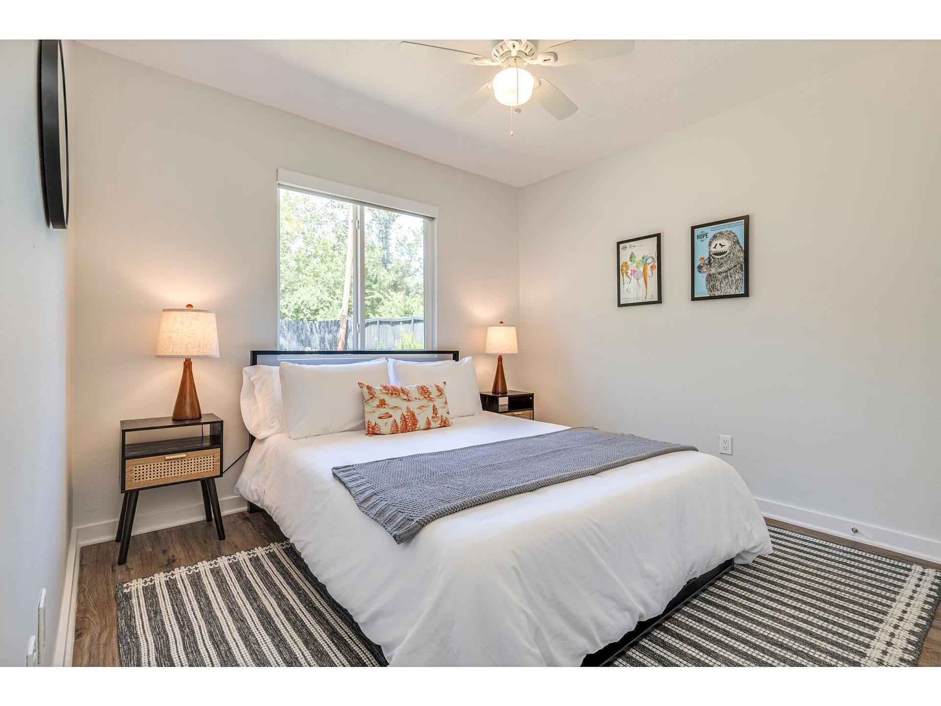 bedroom, detected:bed