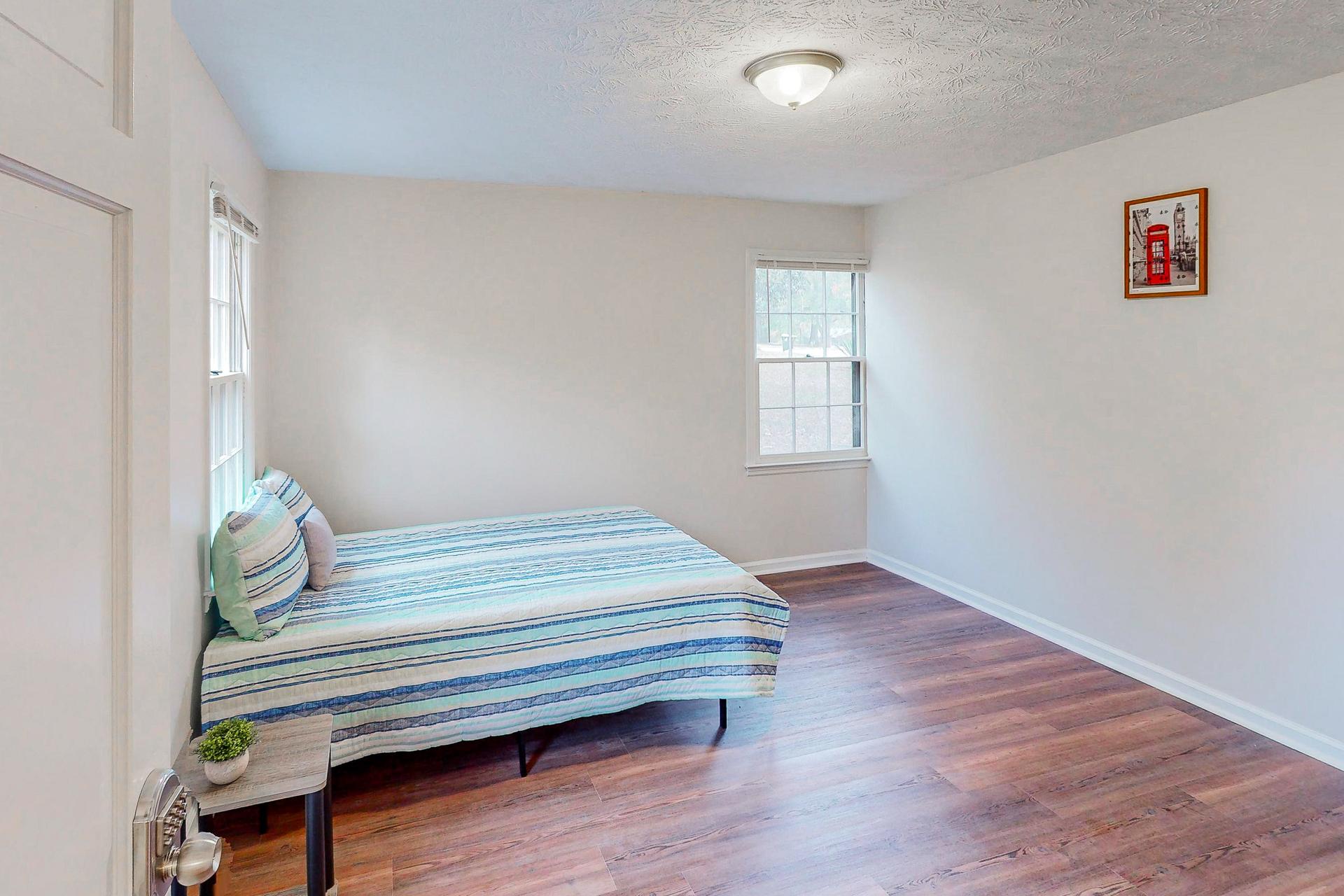 bedroom, detected:bed