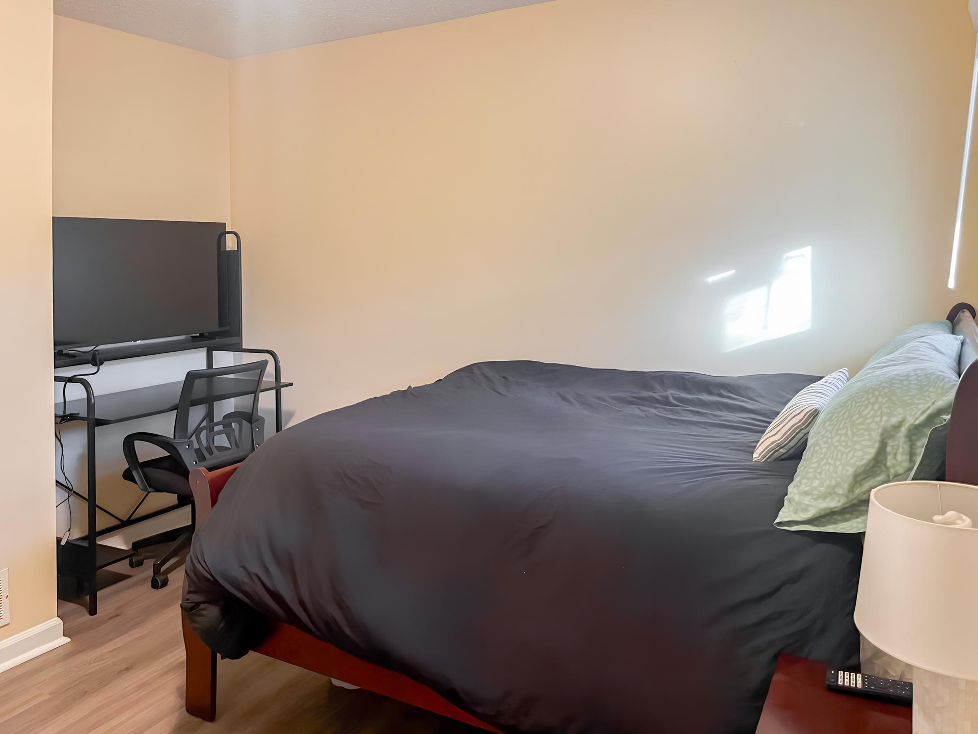 bedroom, detected:bed