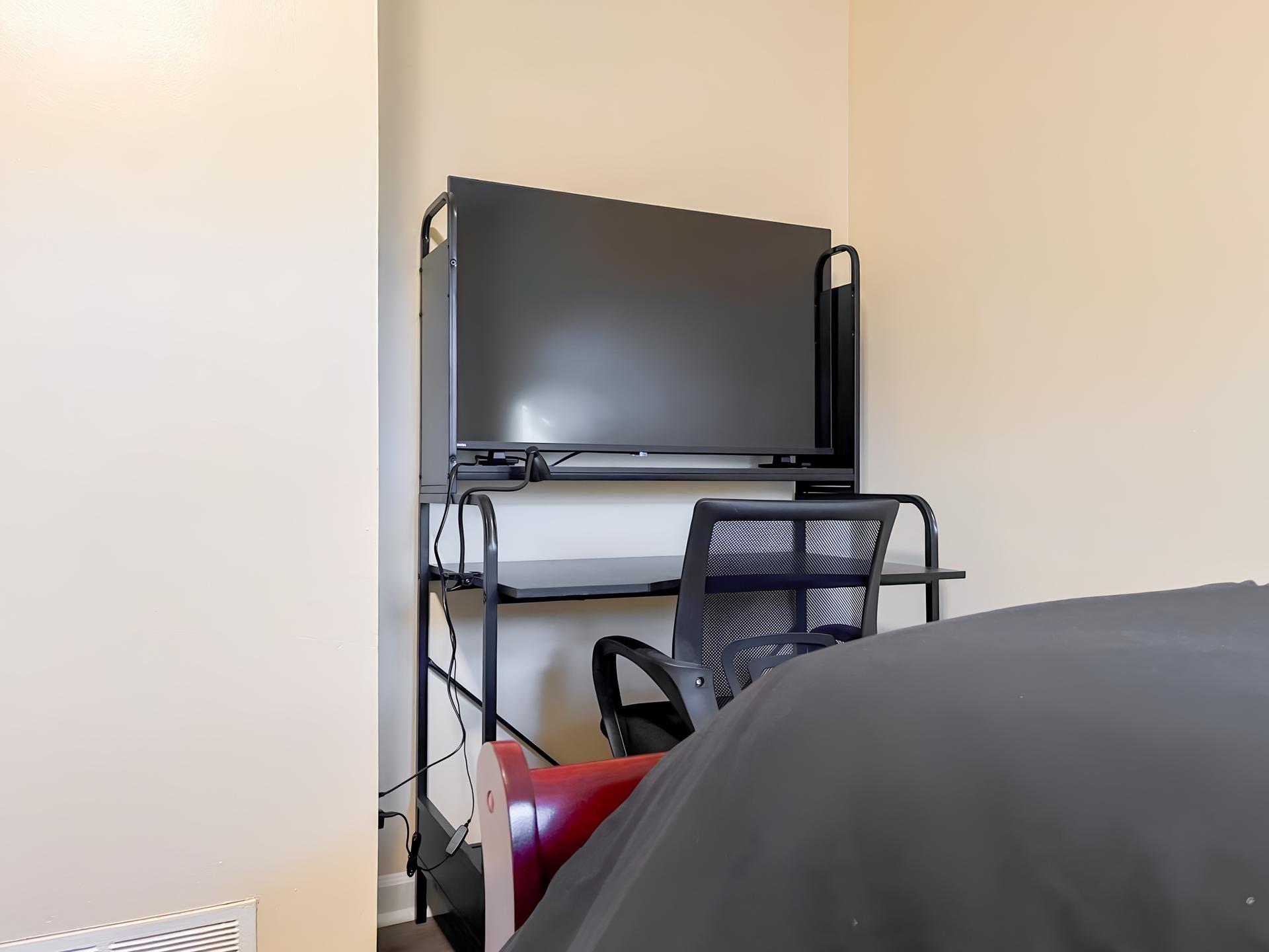 bedroom, detected:bed