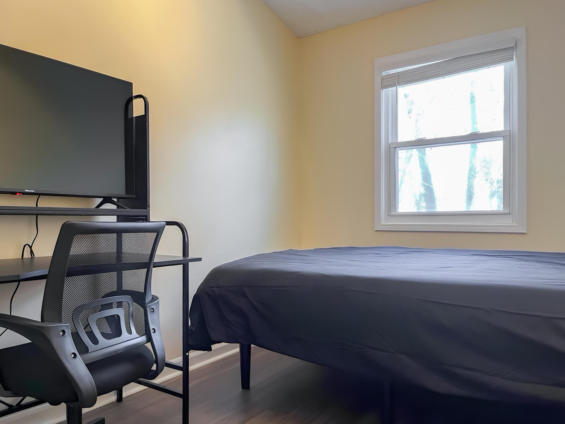 bedroom, detected:bed