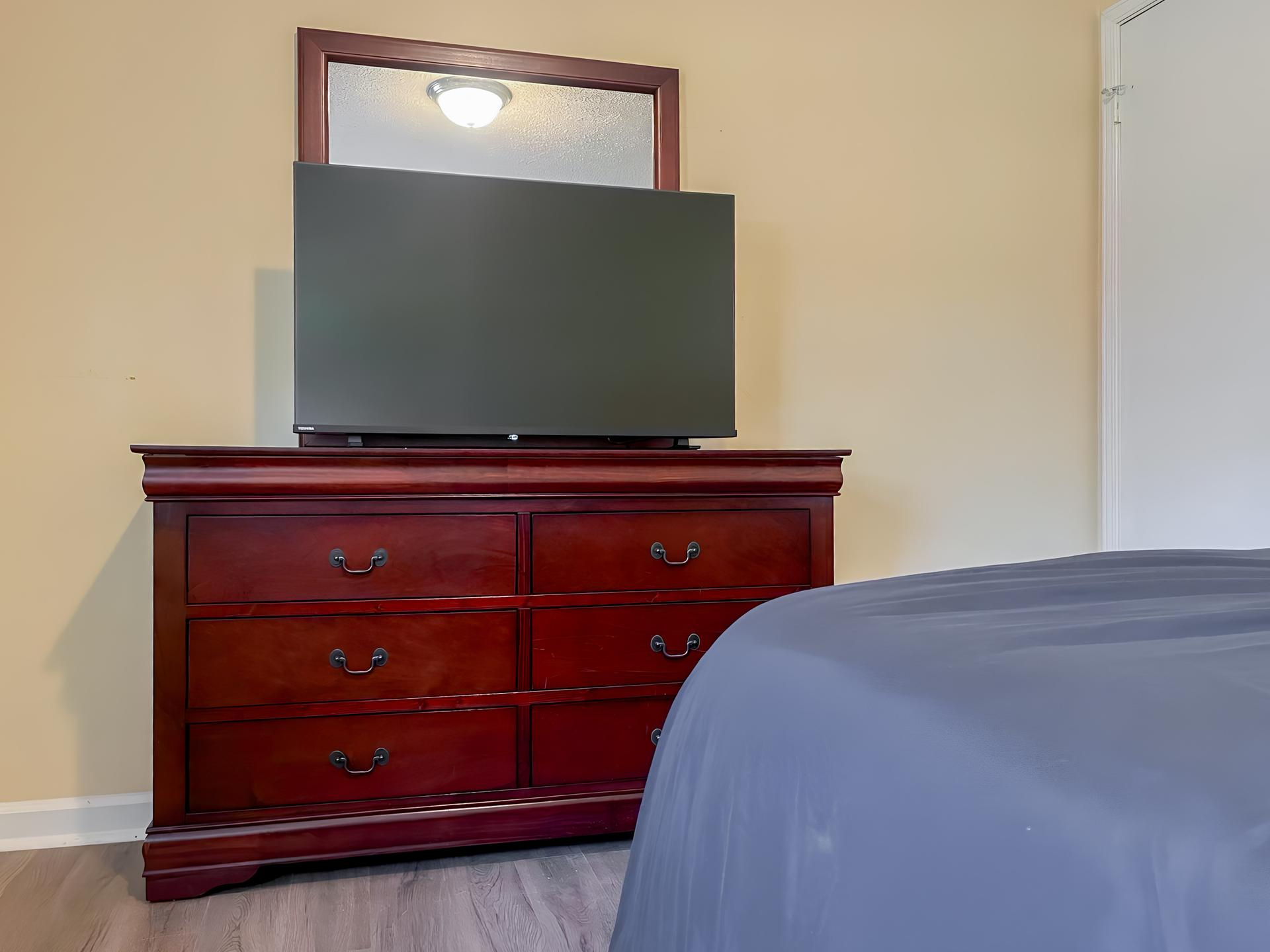 bedroom, detected:bed