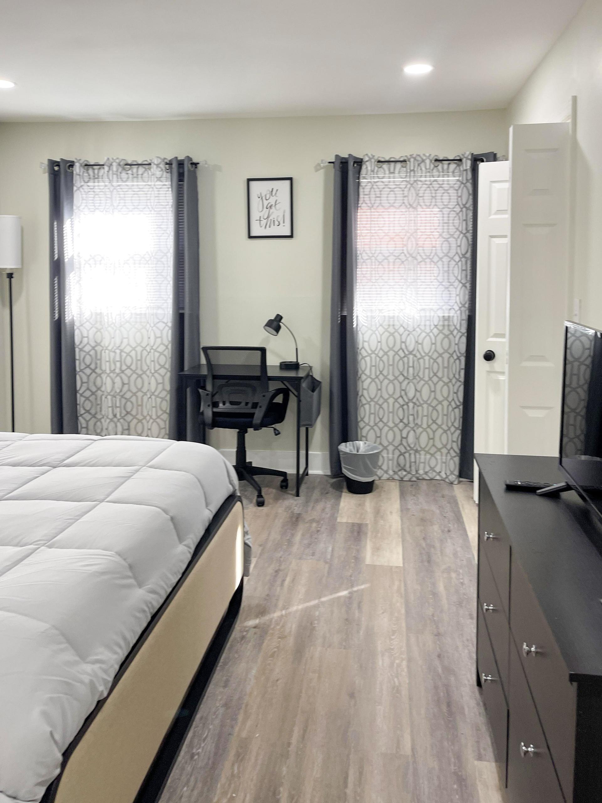 bedroom, detected:bed, window blind