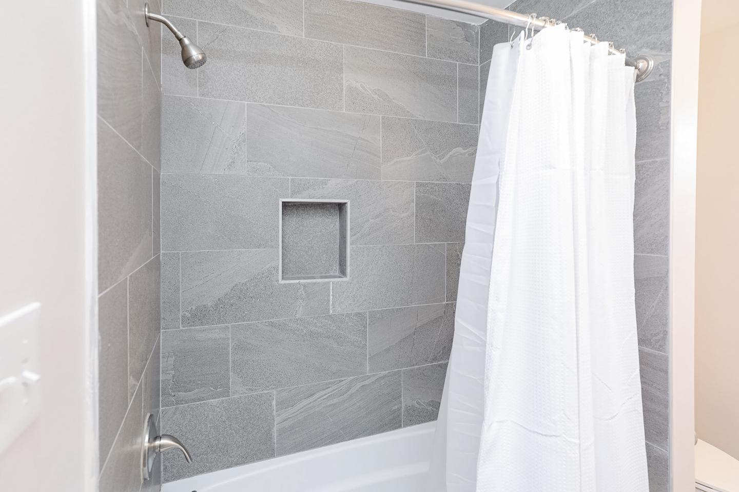 Bathroom(s)