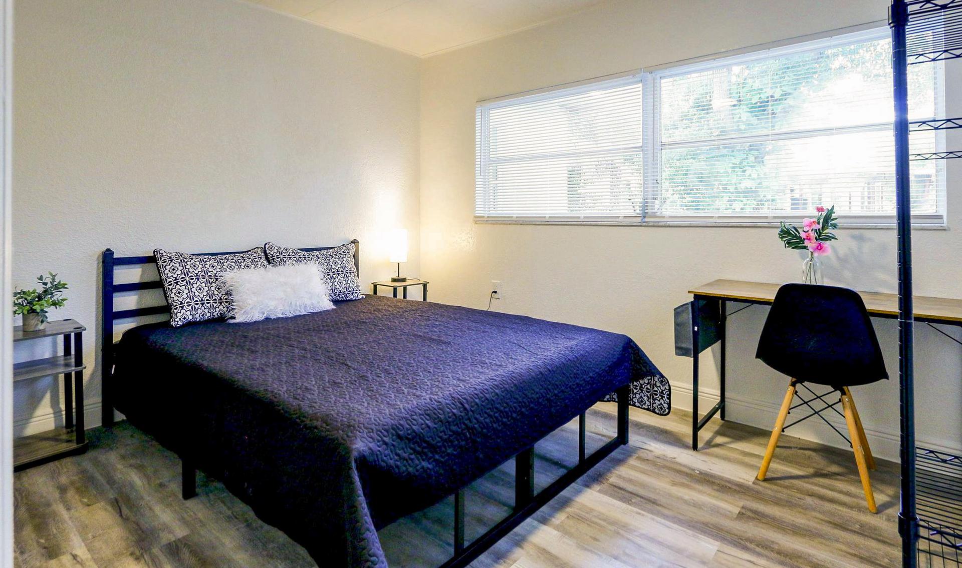 bedroom, detected:bed