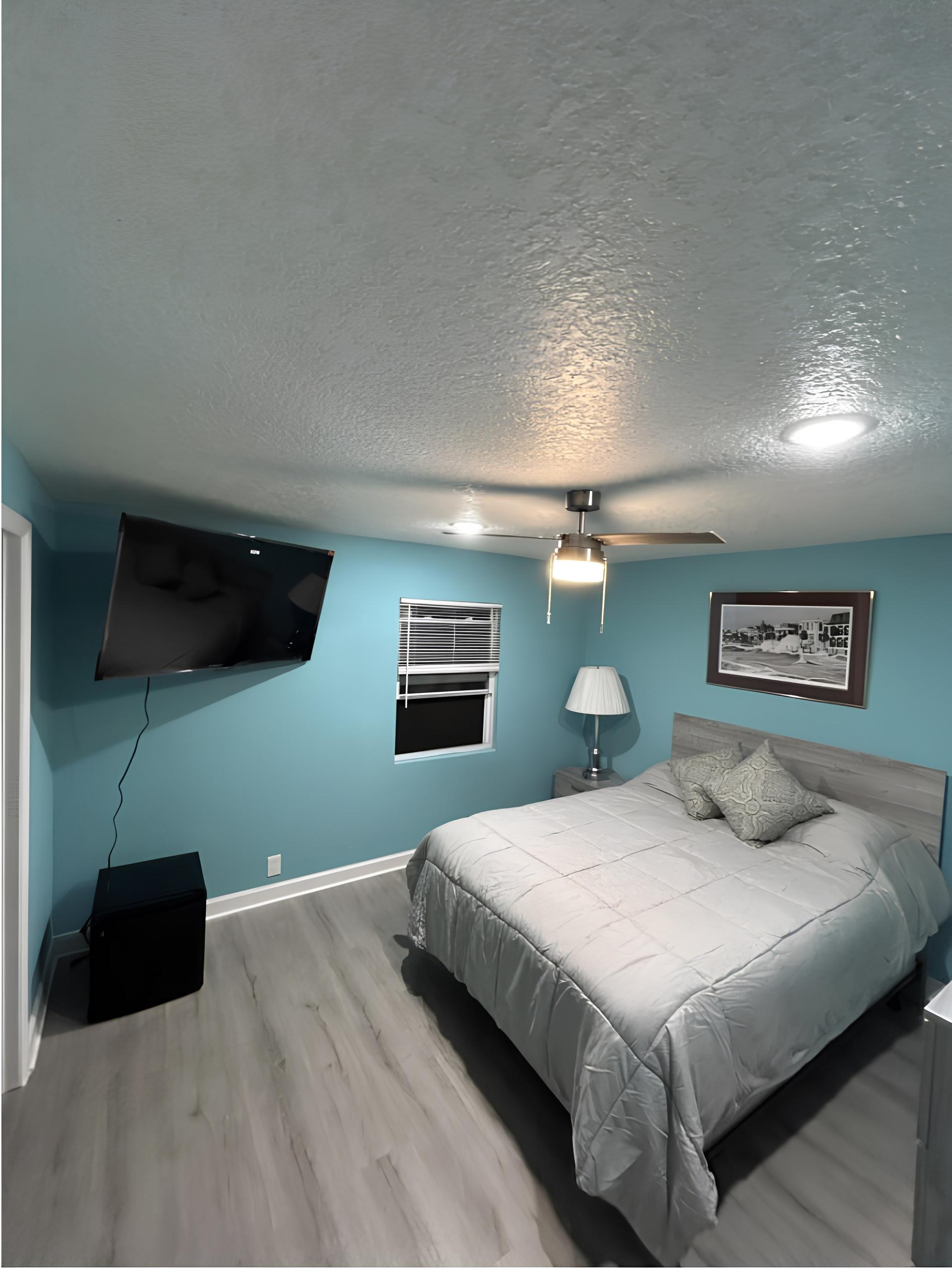 bedroom, detected:bed, window blind