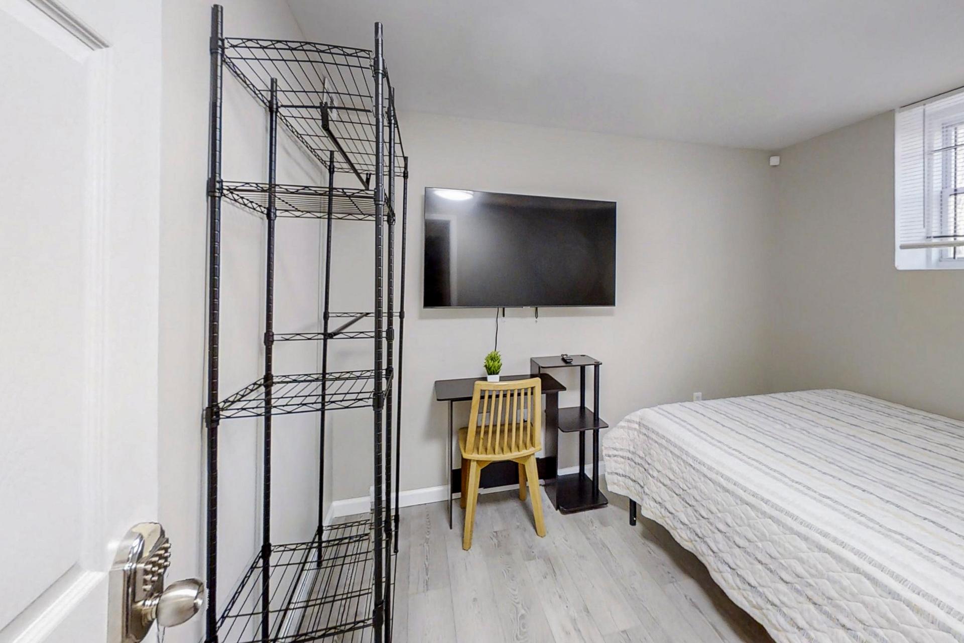 bedroom, detected:bed