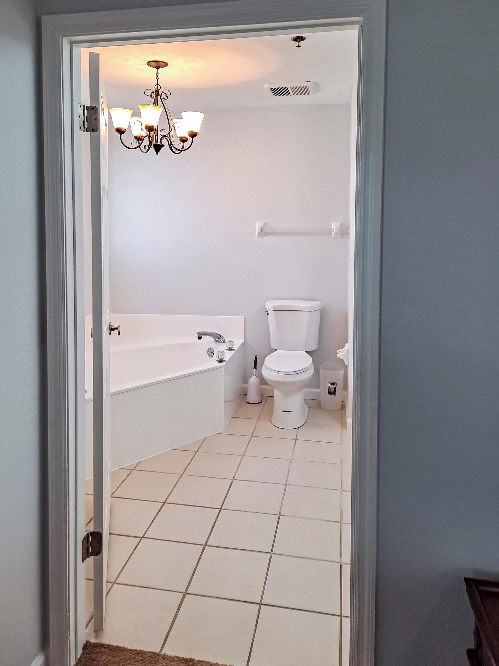 bathroom, detected:shower