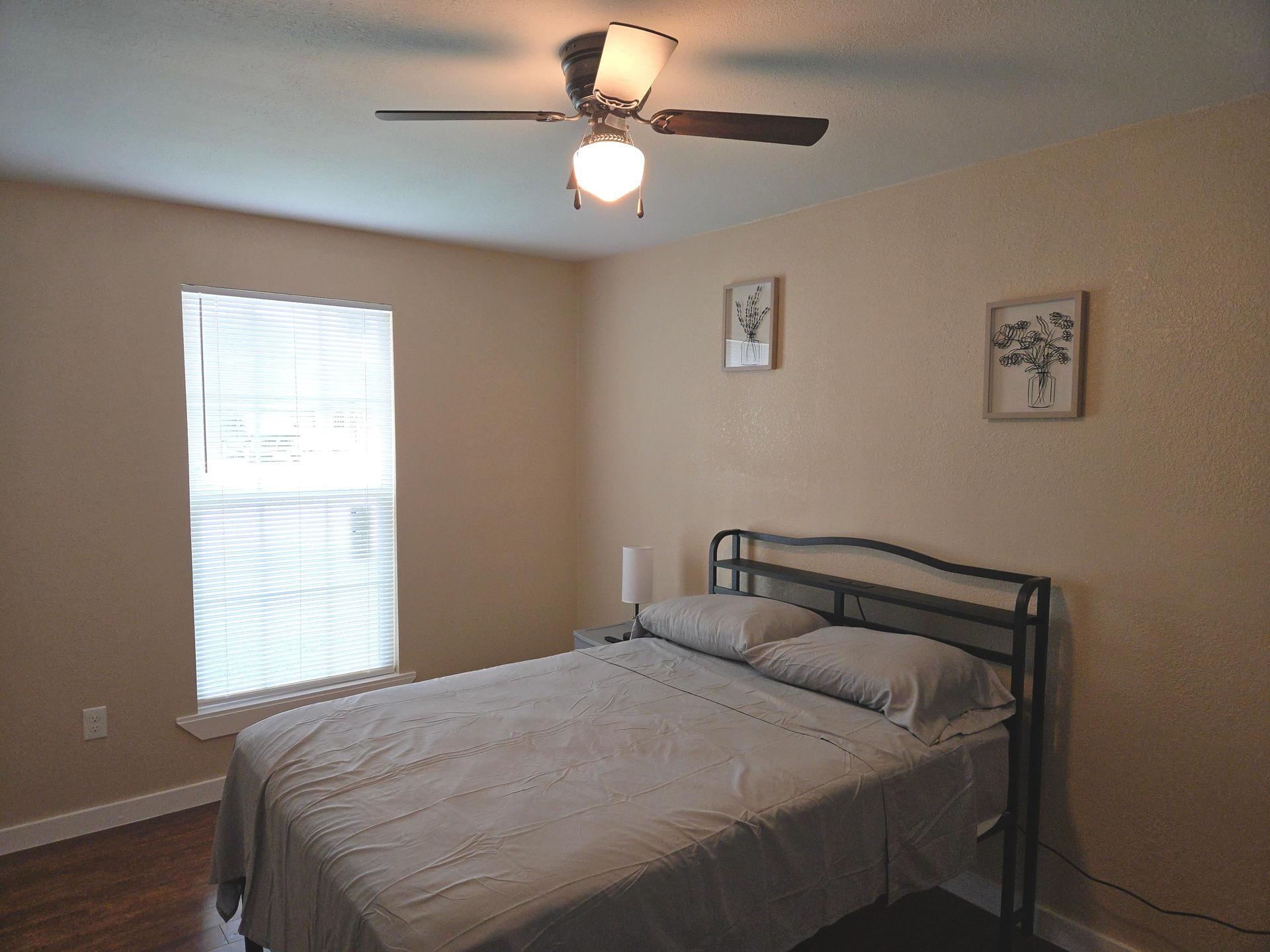 Full Size Bed