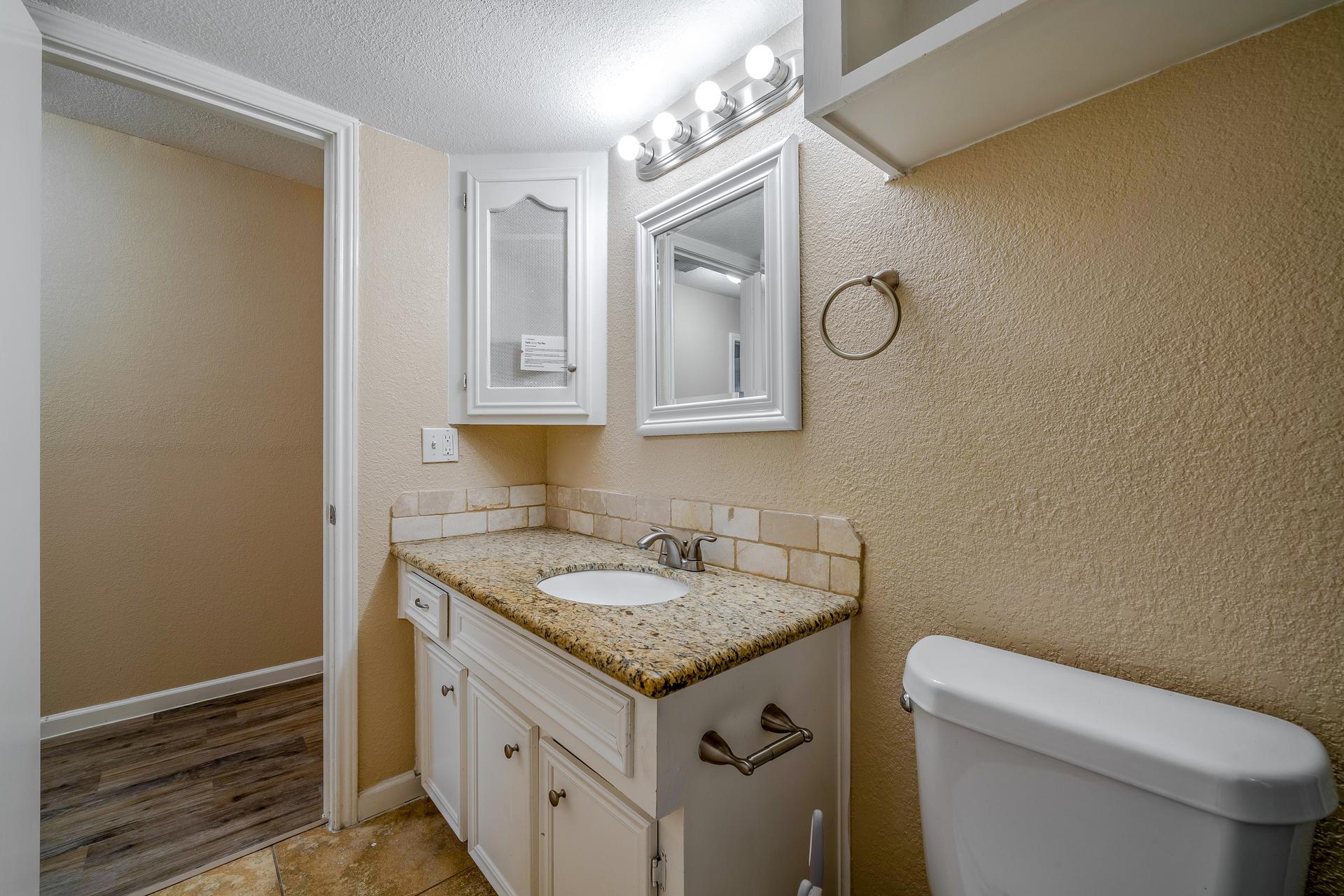 bathroom, detected: hardwood