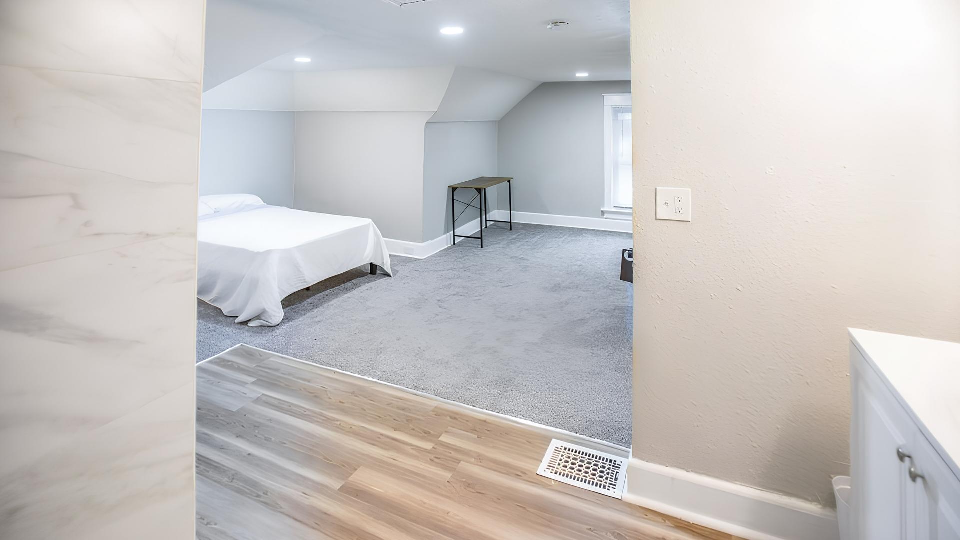 bedroom, detected:bed