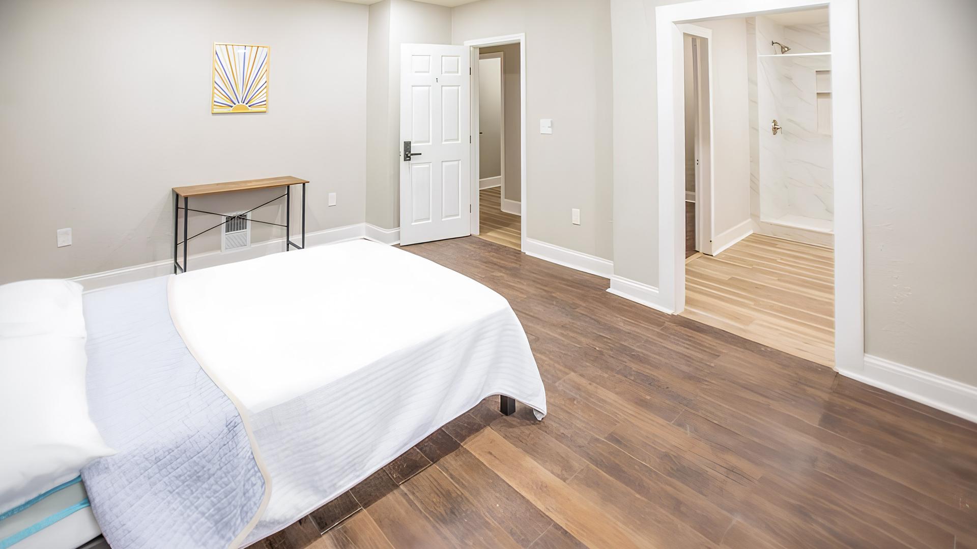 bedroom, detected:bed