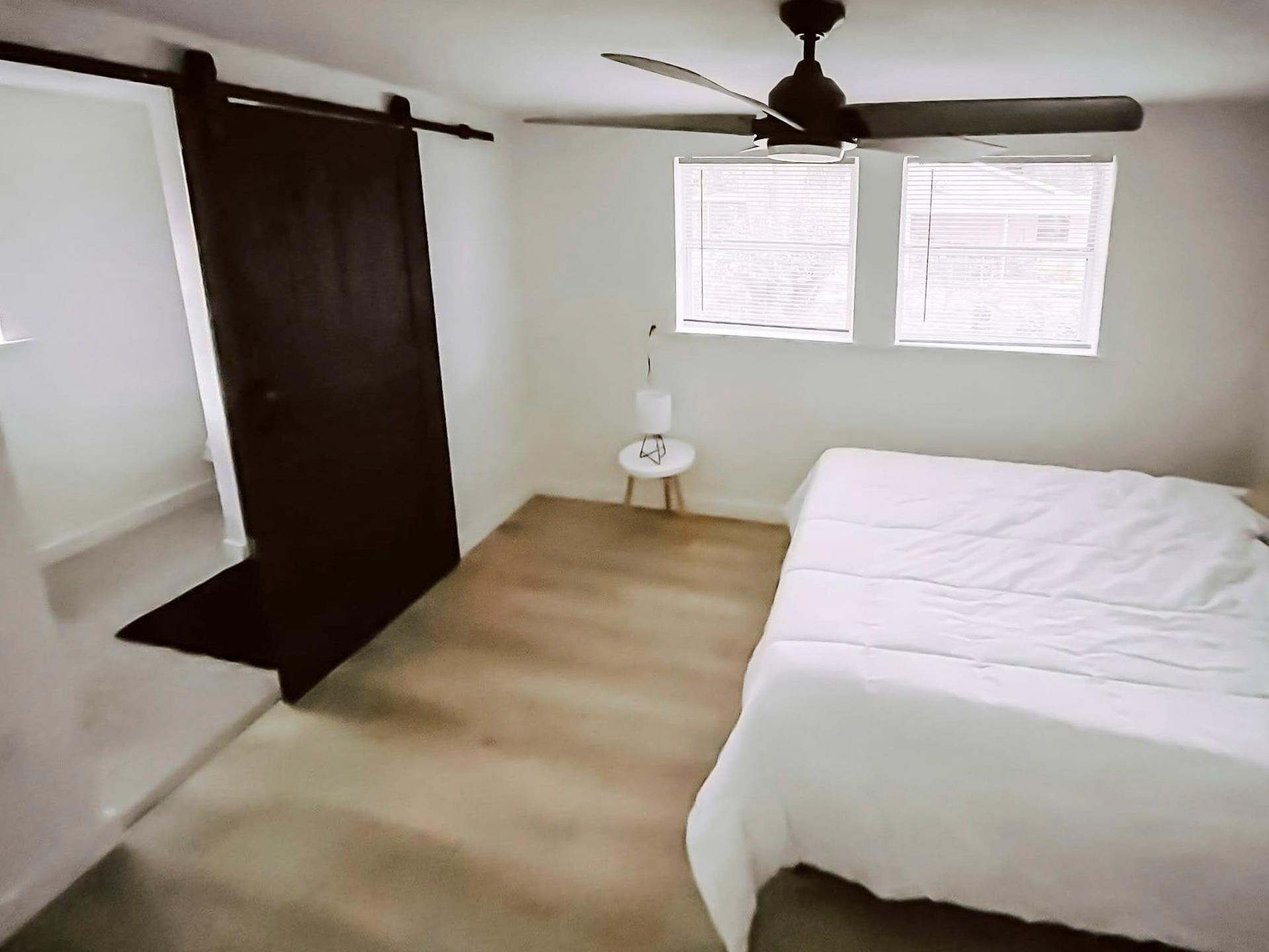 bedroom, detected:bed, ceiling fan