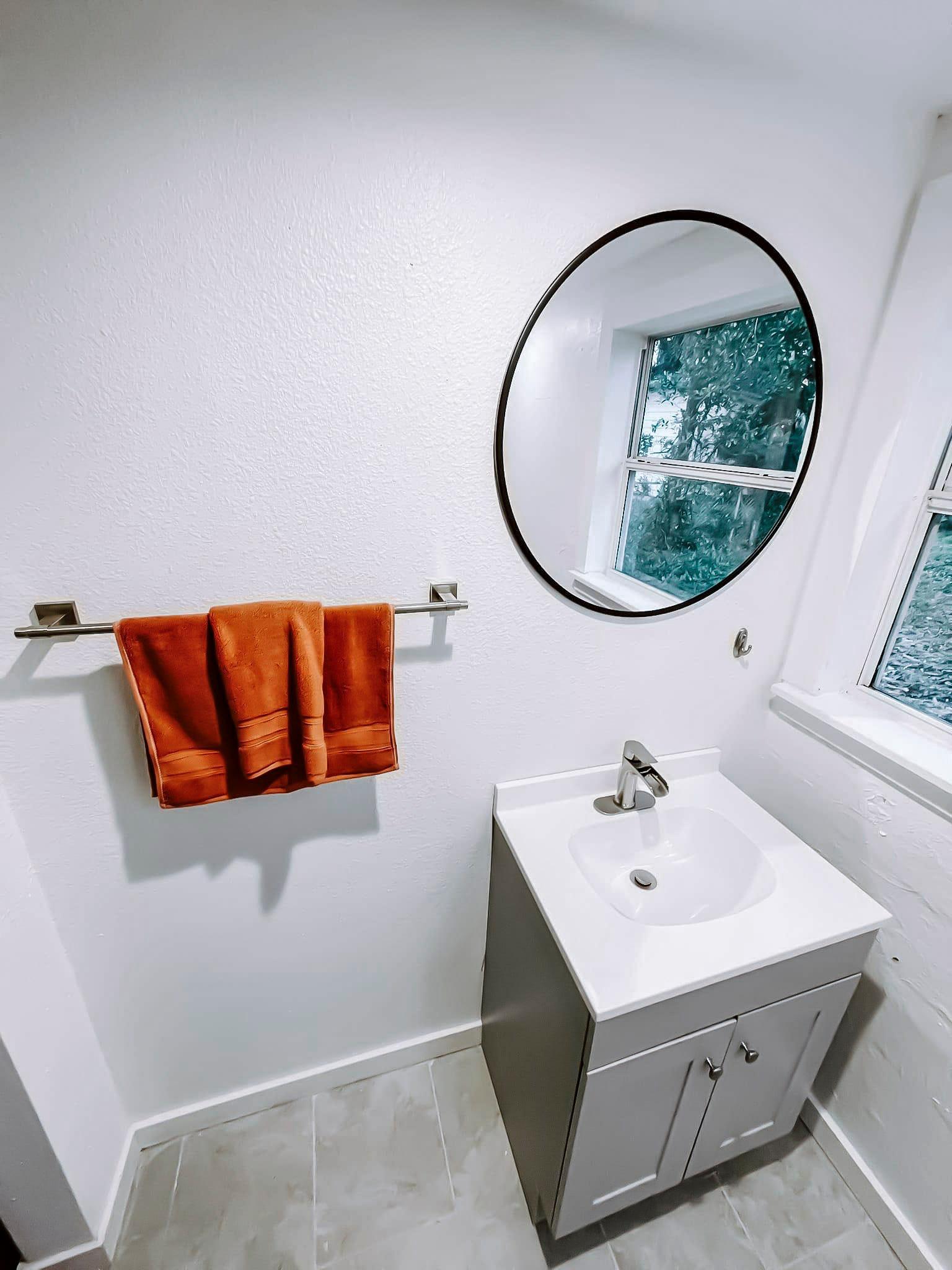bathroom, detected: