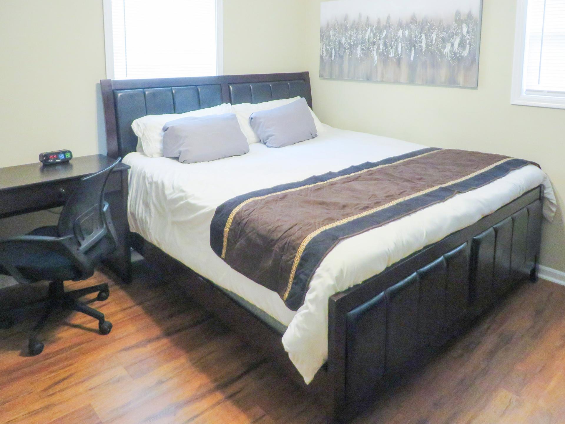 bedroom, detected:bed