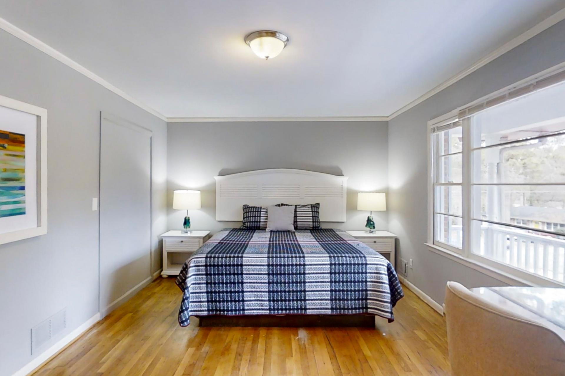 bedroom, detected:bed