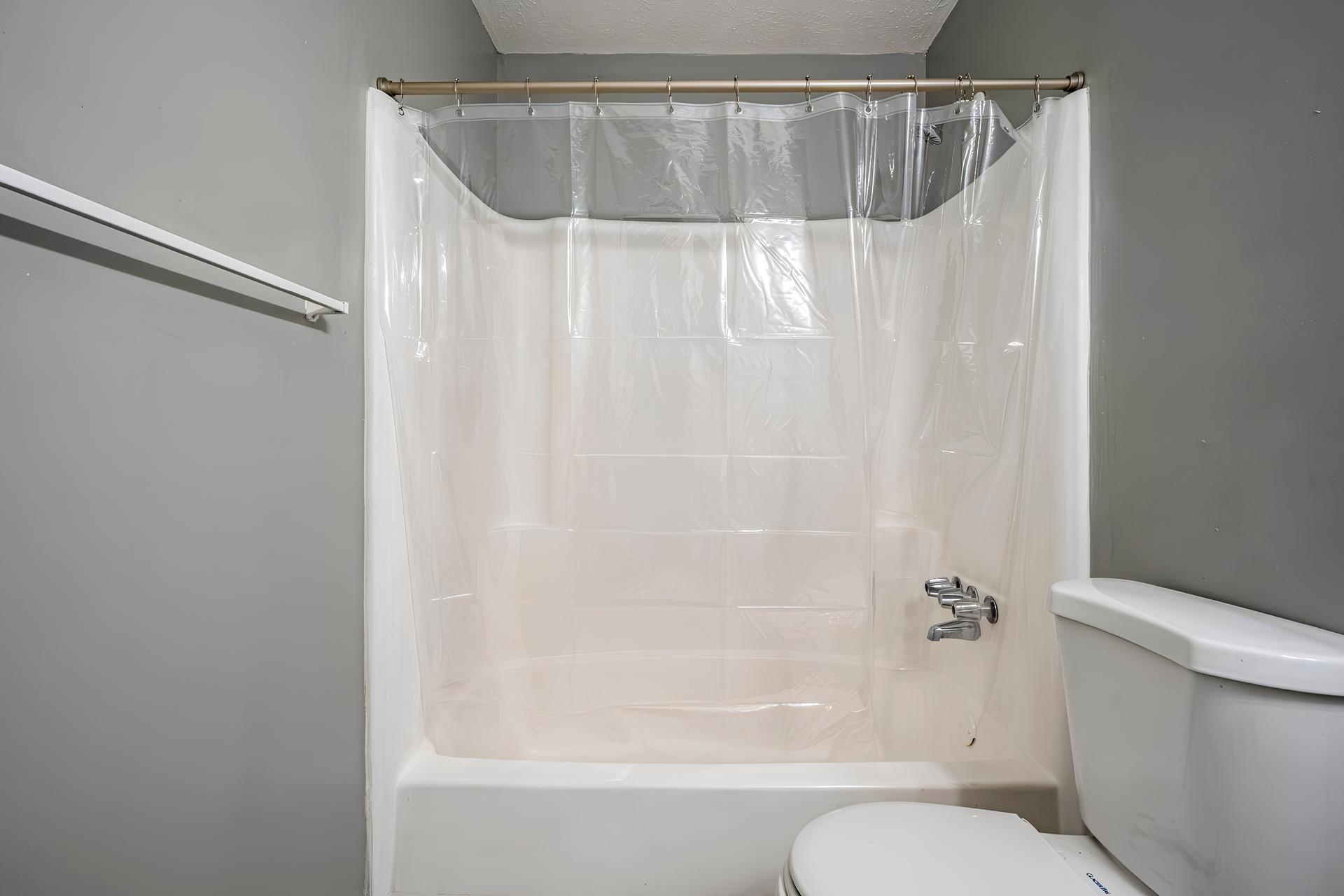 bathroom, detected:bathtub, shower