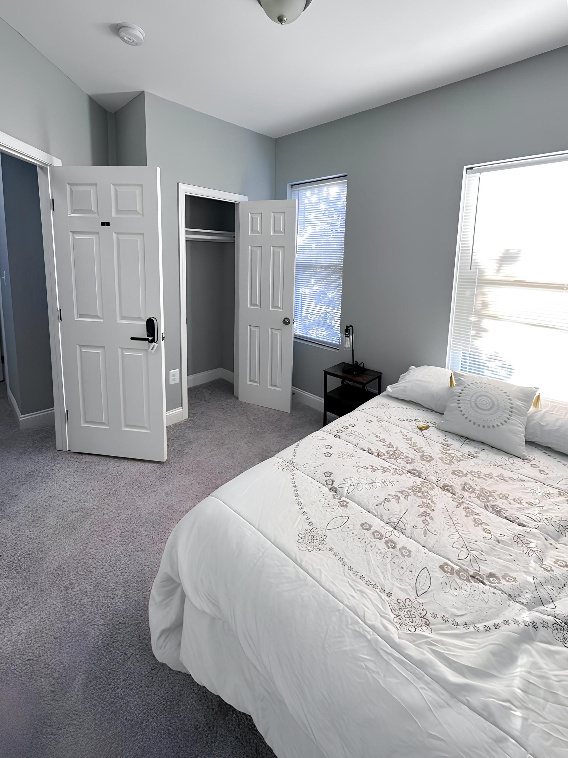 bedroom, detected:bed