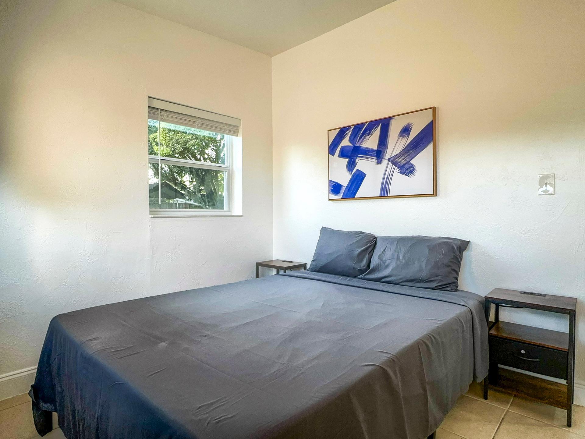 bedroom, detected:bed