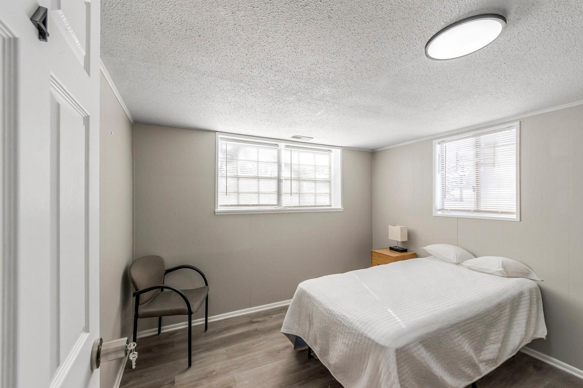 bedroom, detected:bed