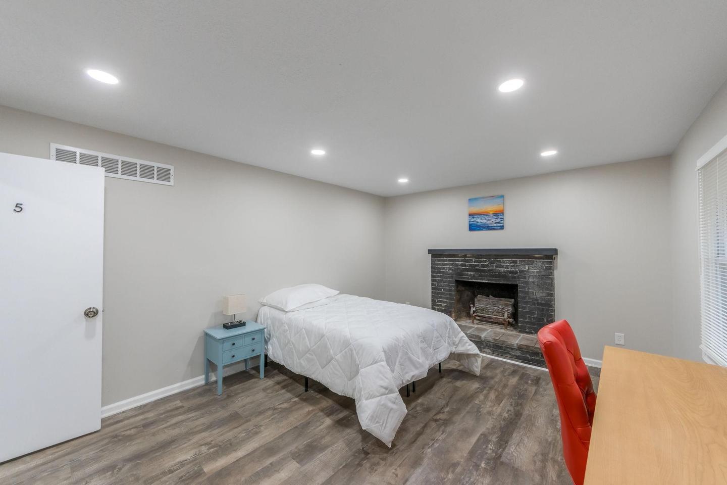 bedroom