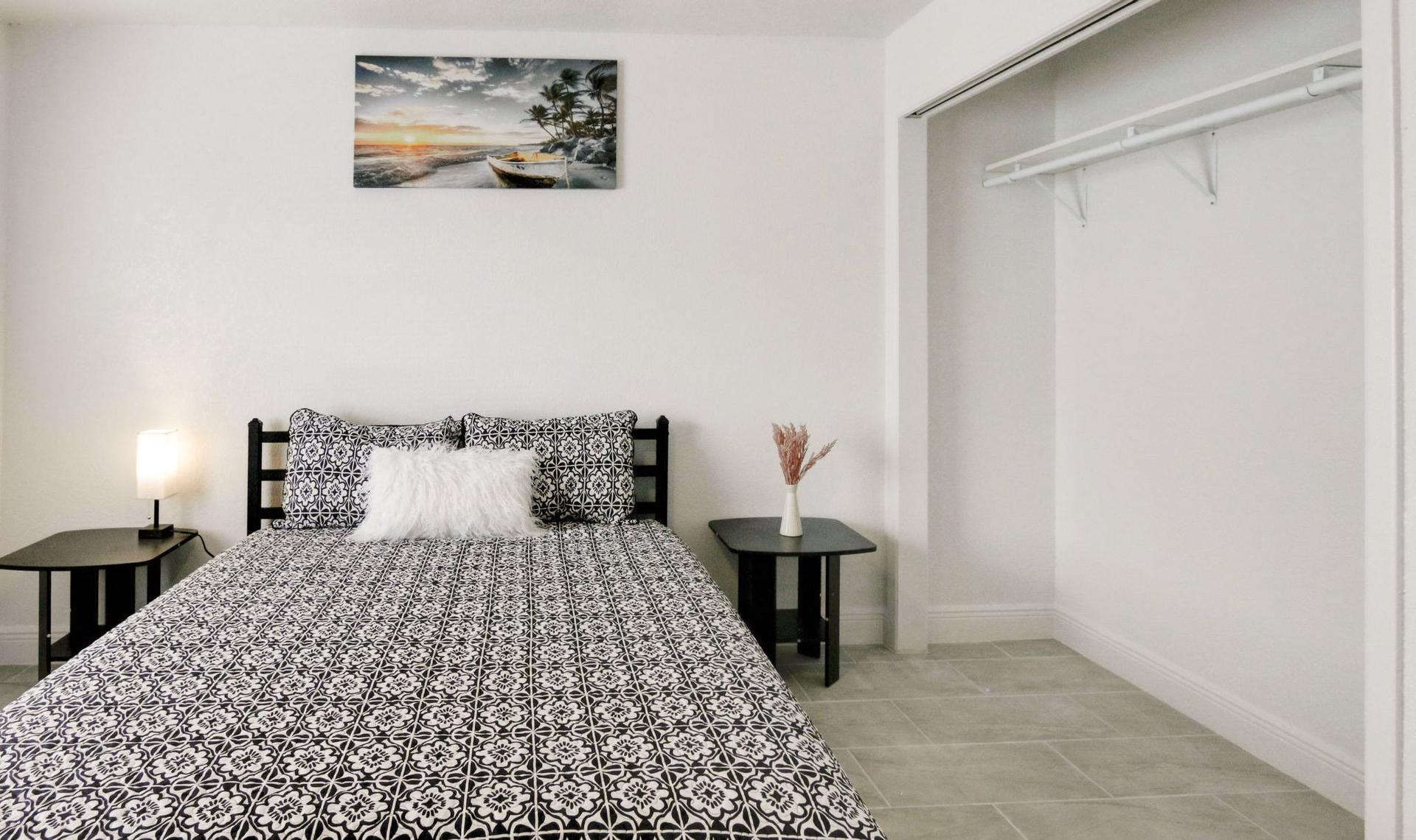 bedroom, detected:bed