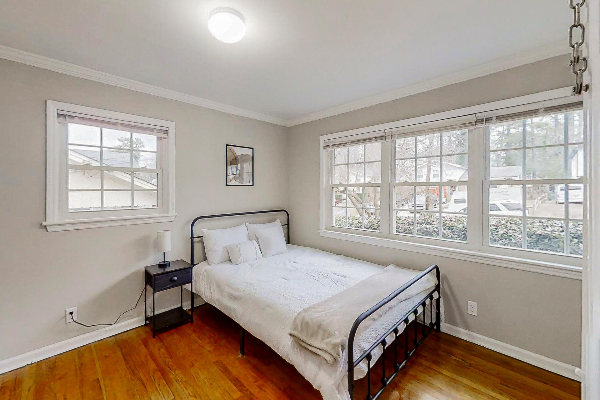 bedroom, detected:bed