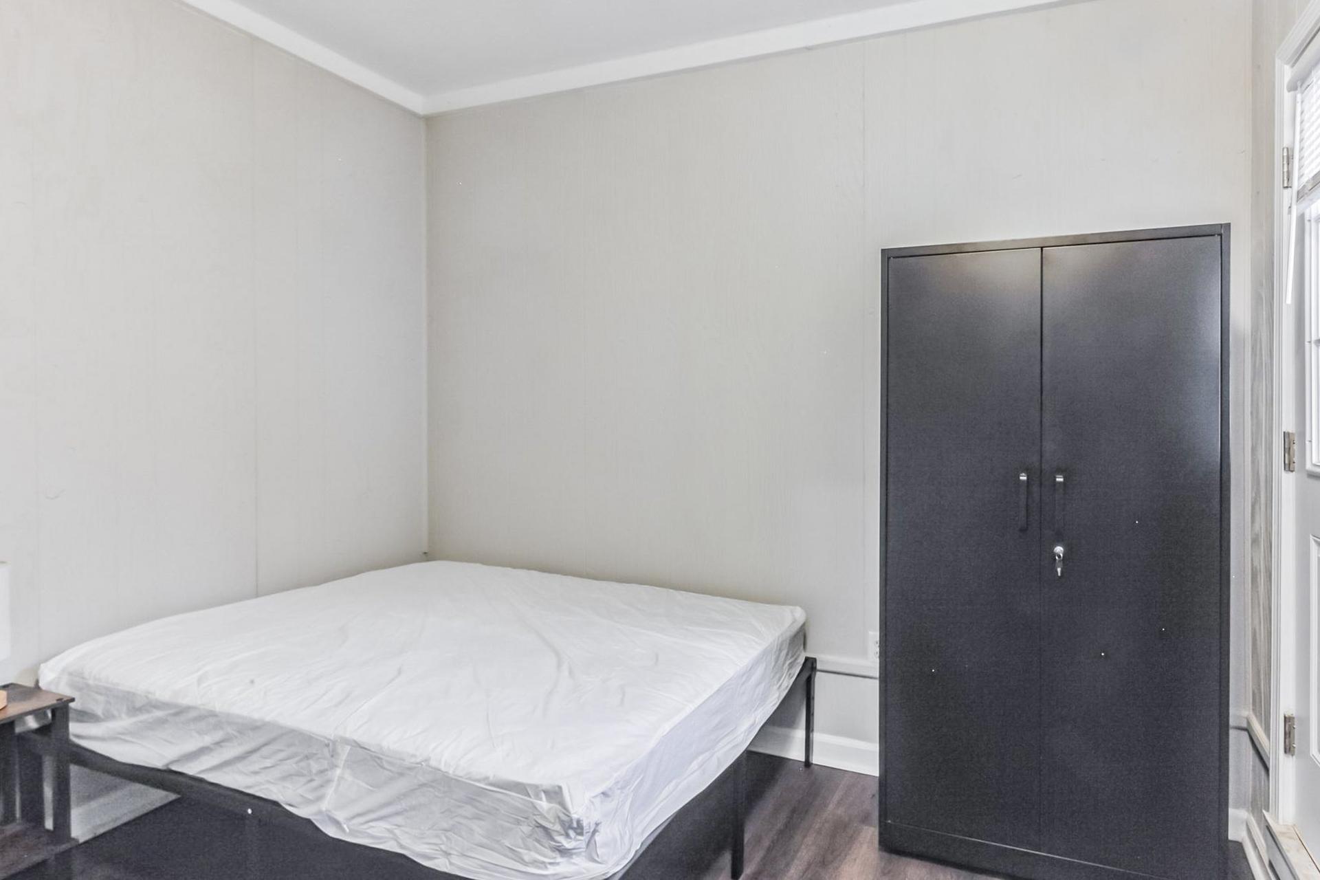 bedroom, detected:bed