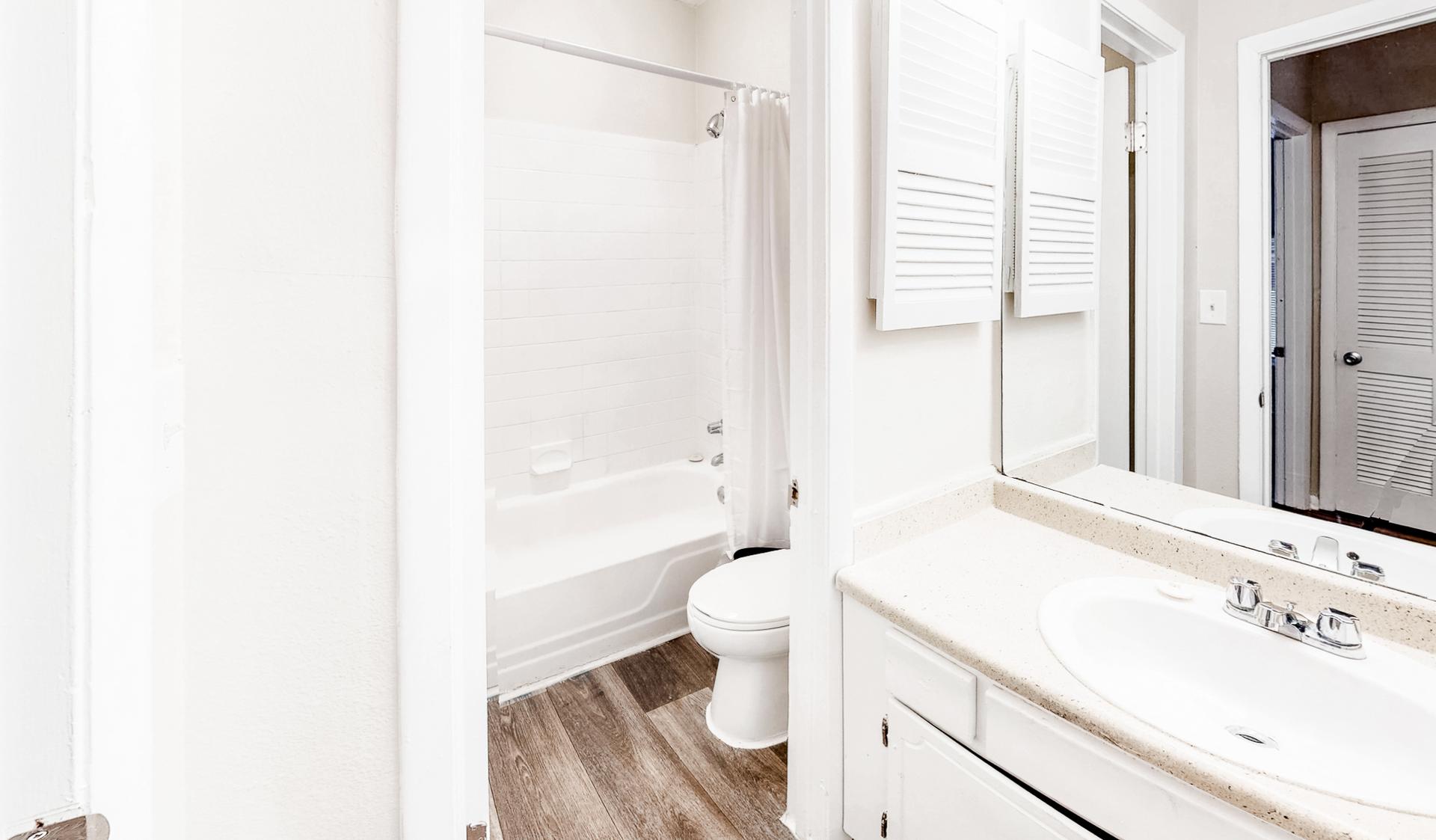 Bathroom(s)