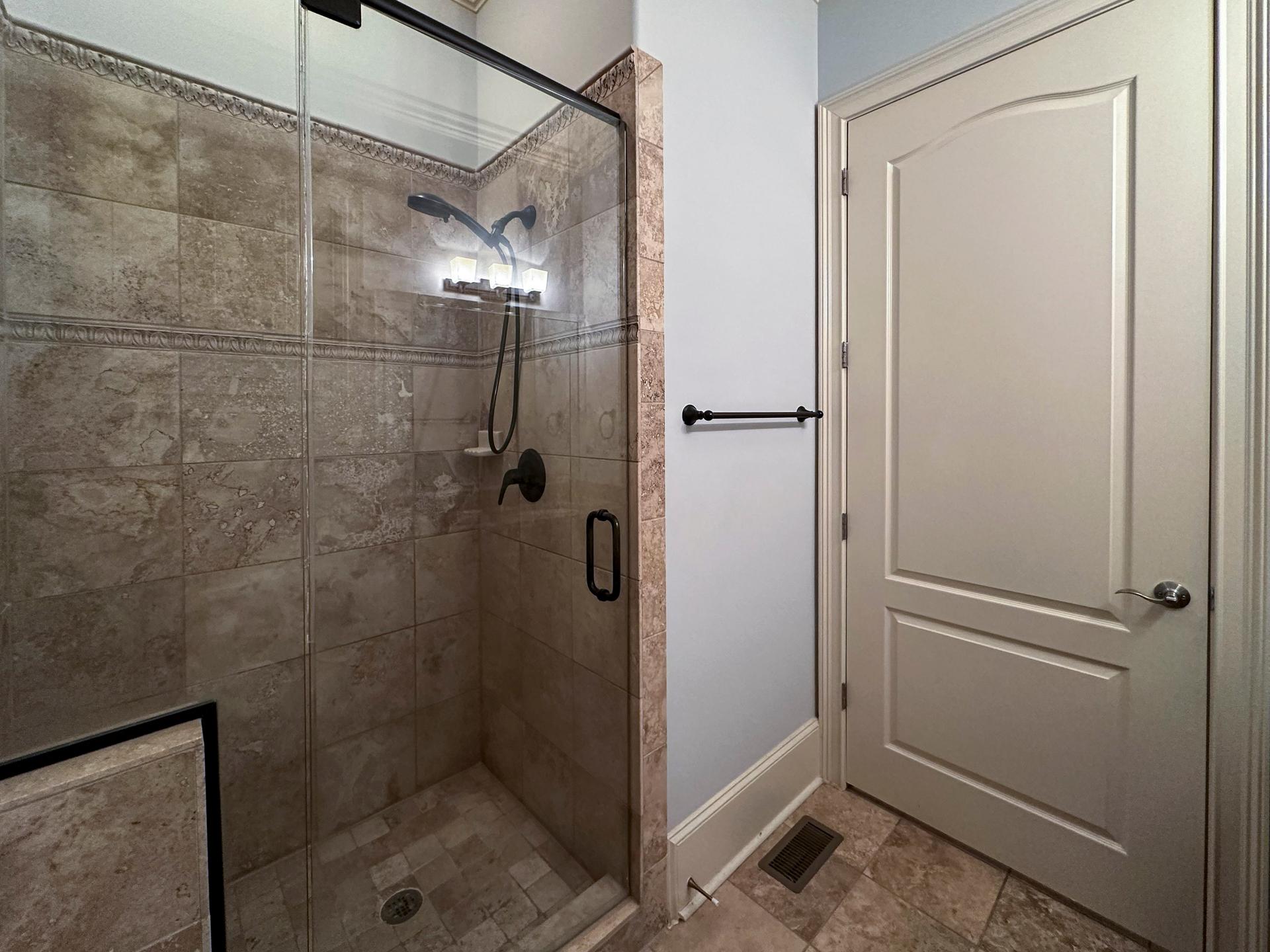 bathroom, detected:shower