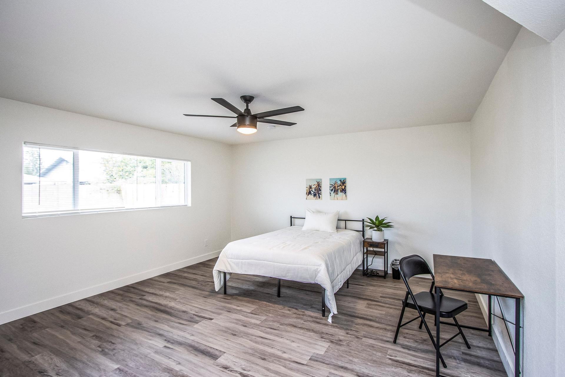 living_room, detected:ceiling fan, window blind