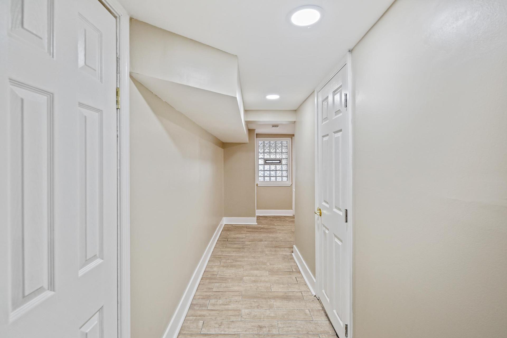 Hanger closet