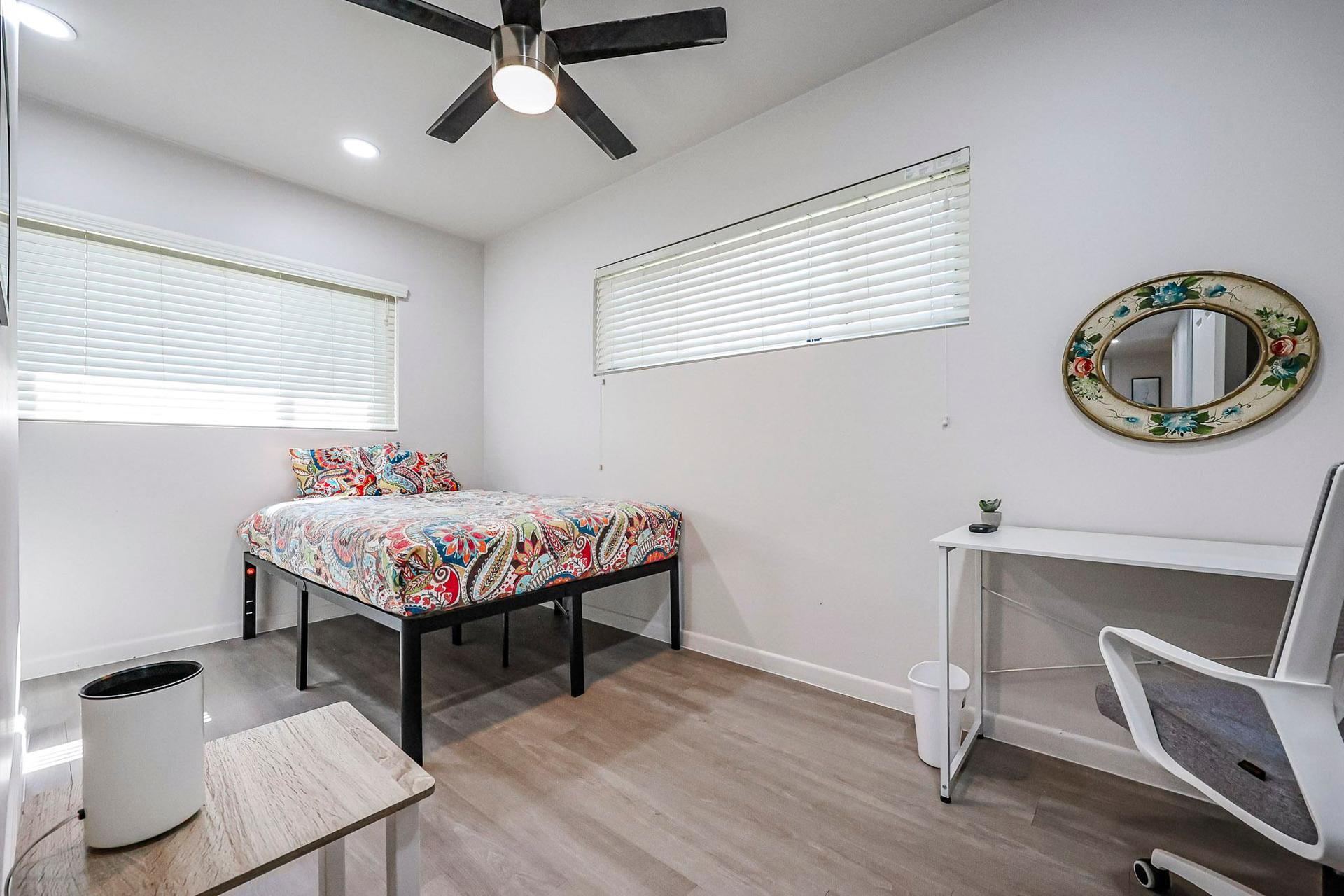 living_room, detected:ceiling fan, window blind
