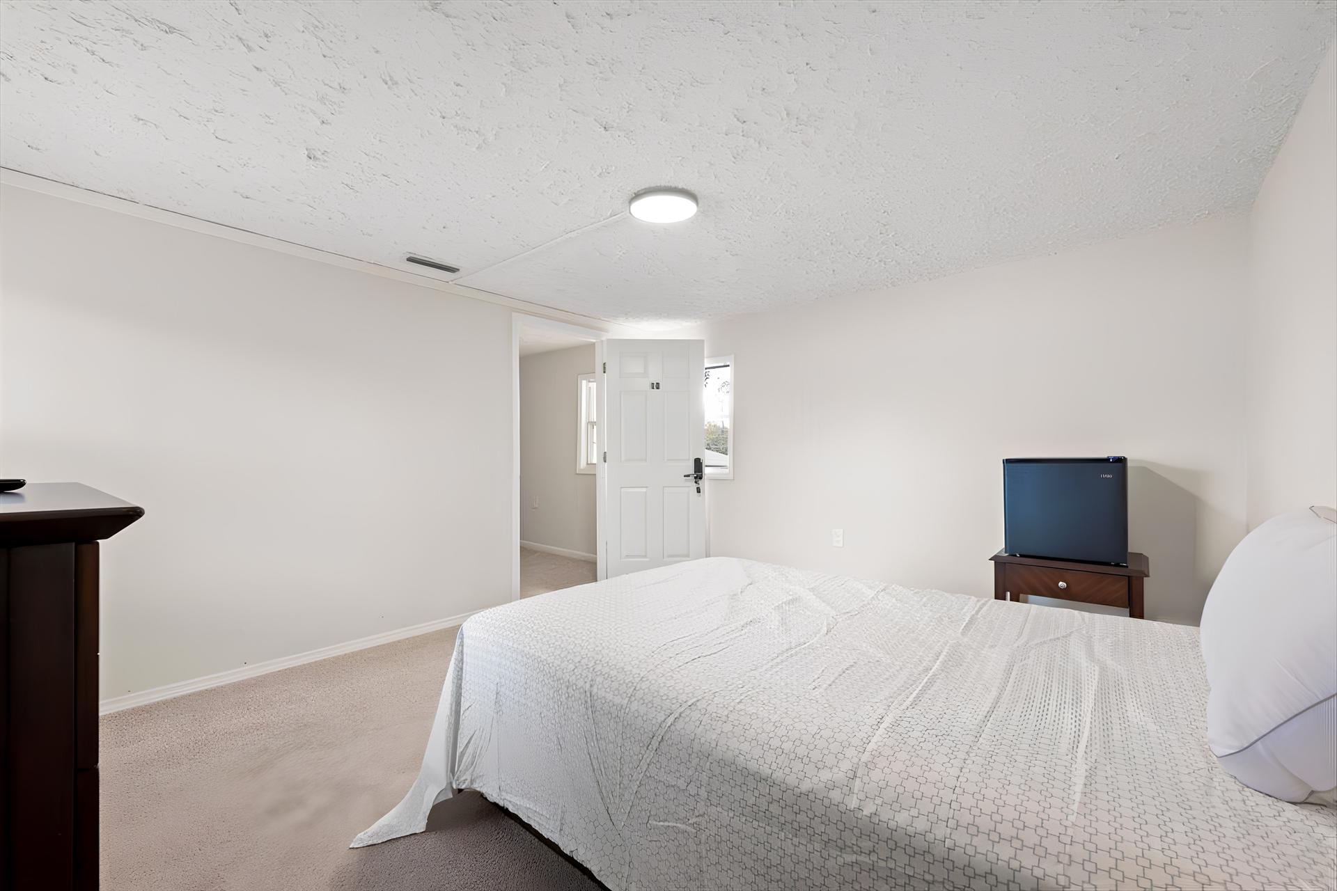 bedroom, detected:bed