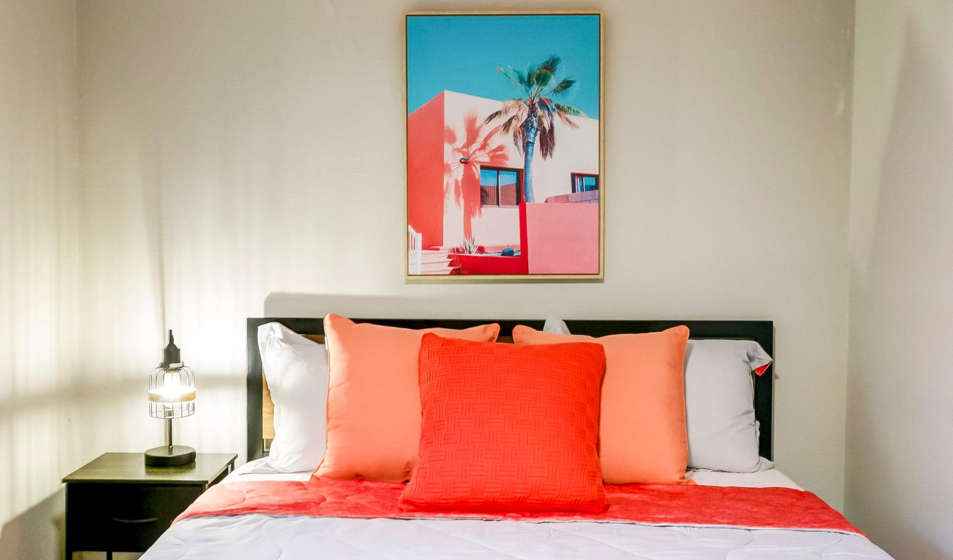 bedroom, detected:bed