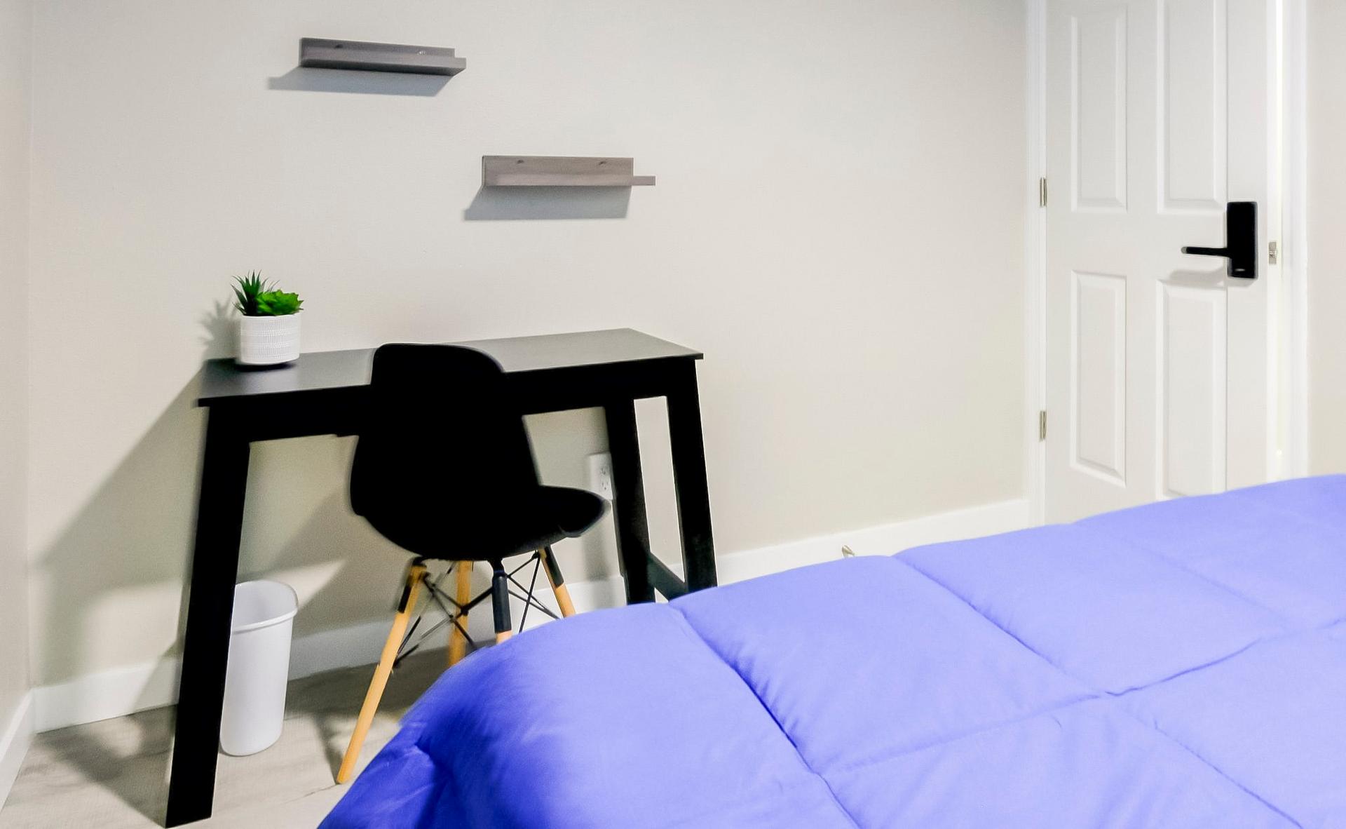 bedroom, detected:bed
