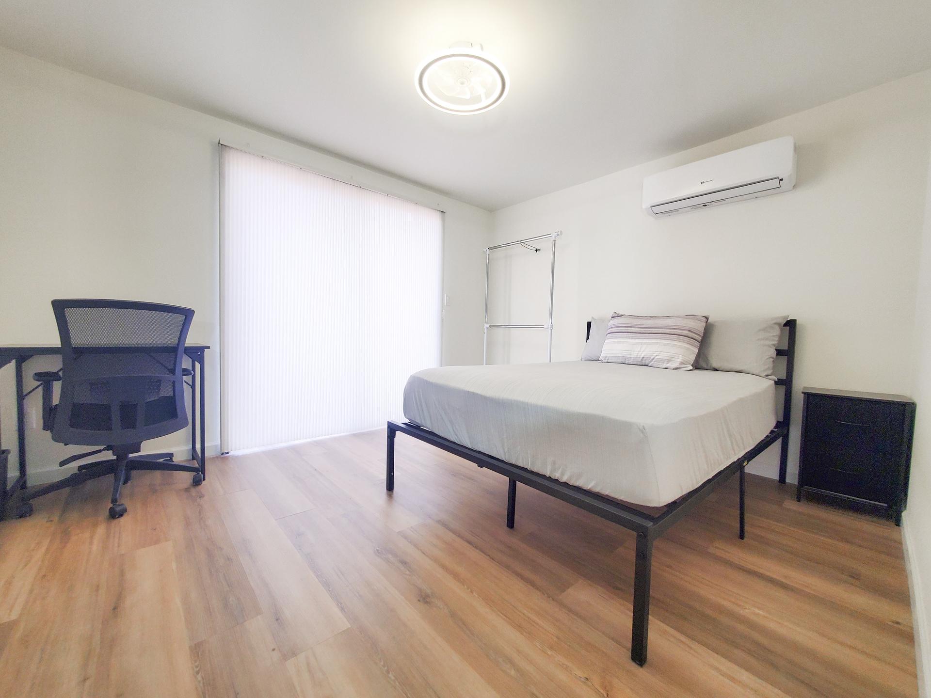 bedroom, detected:bed