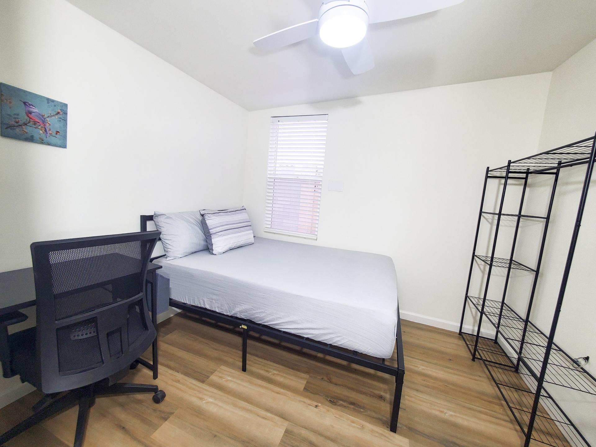 bedroom, detected:bed