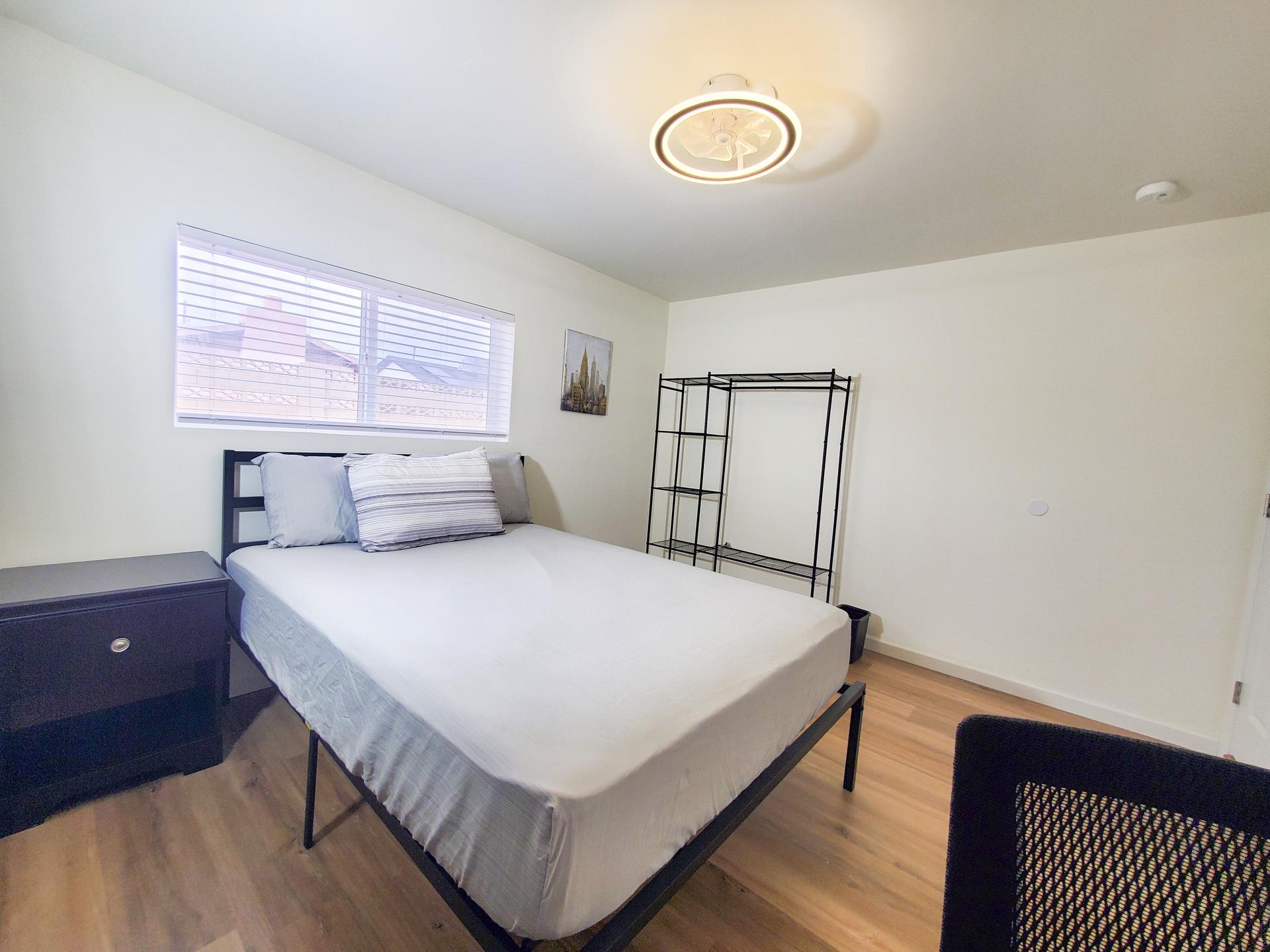 bedroom, detected:bed