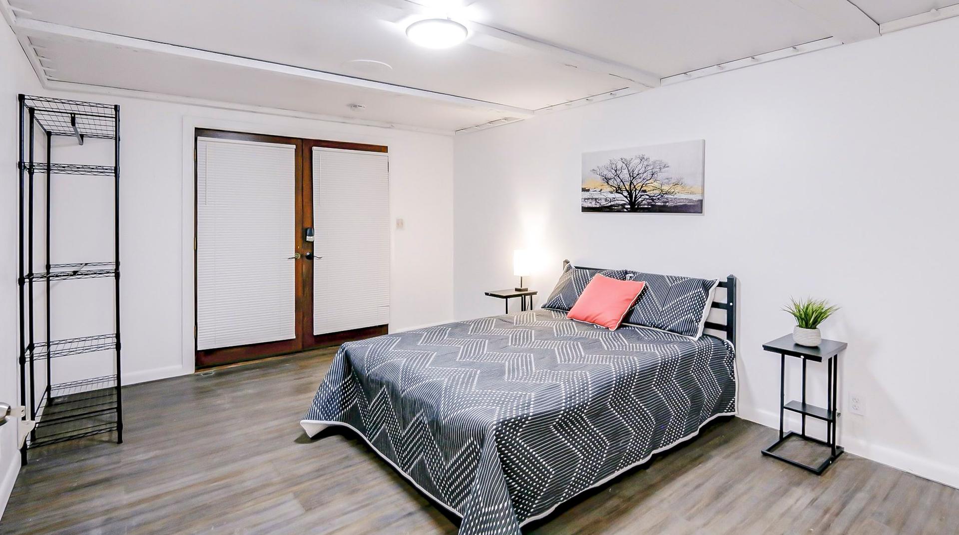 bedroom, detected:bed