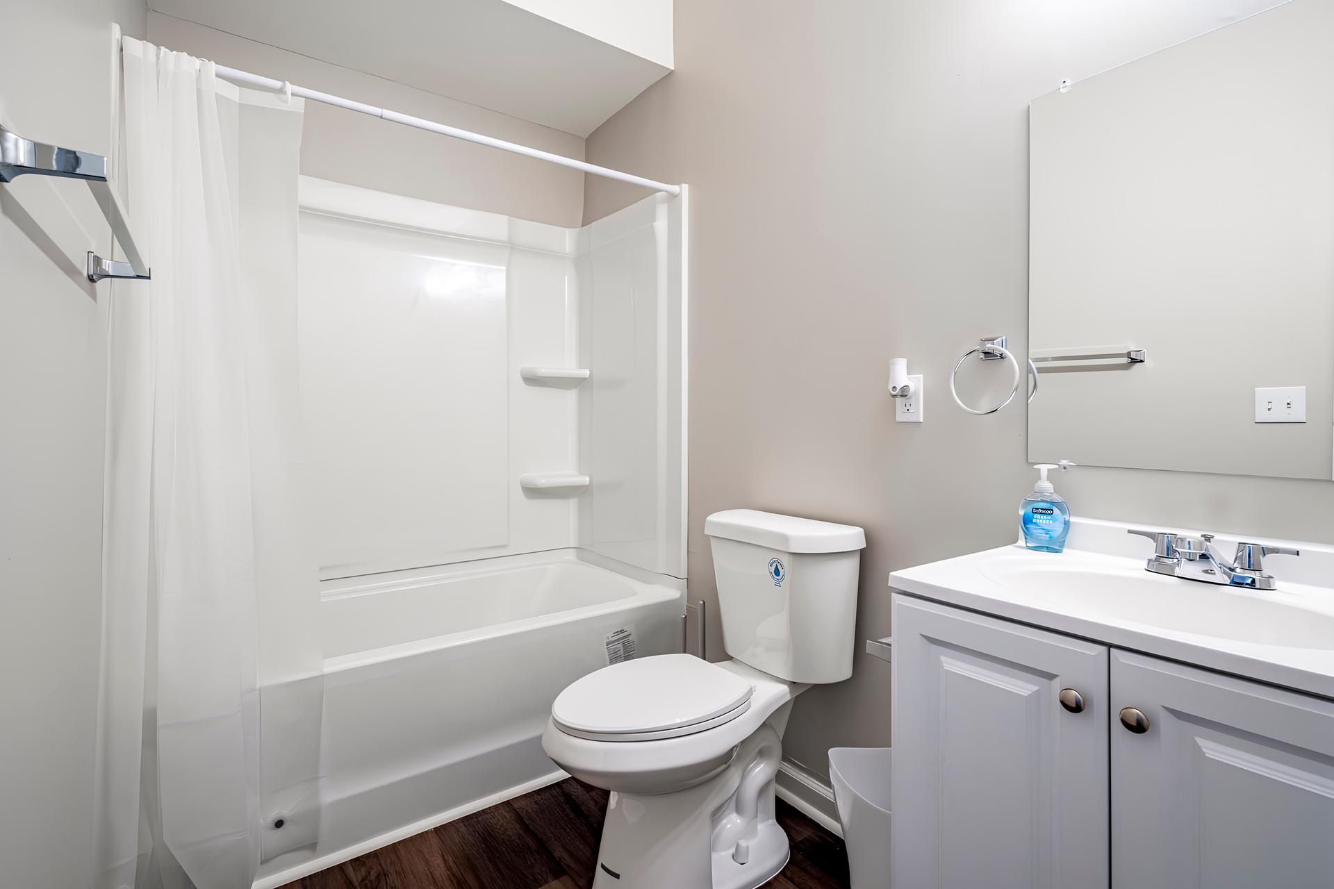 bathroom, detected:shower