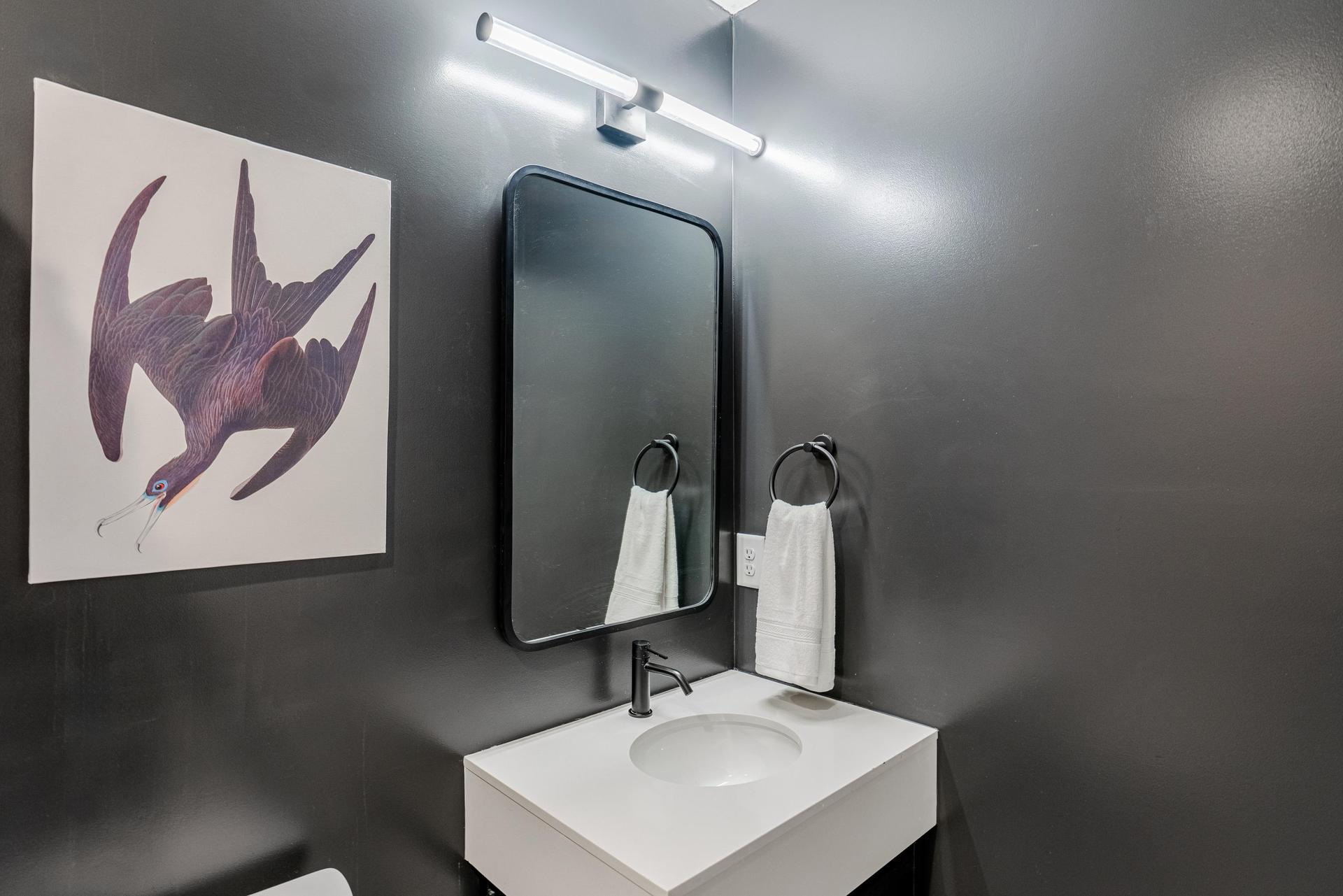 Private bathroom for Room 1