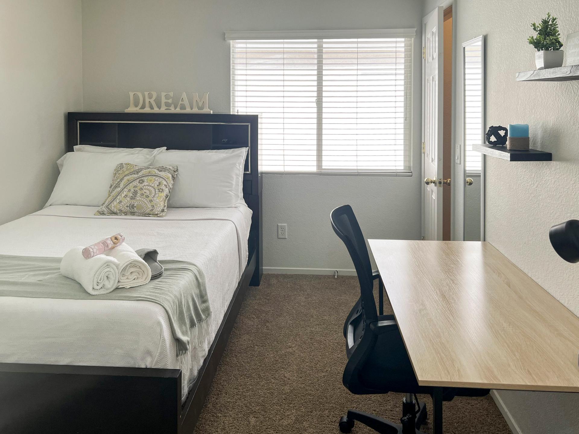 bedroom, detected:bed, window blind