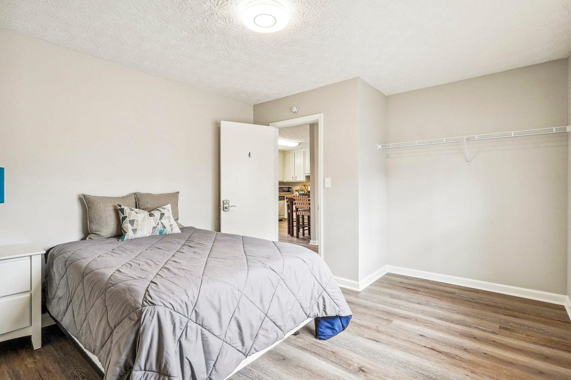 bedroom, detected:bed