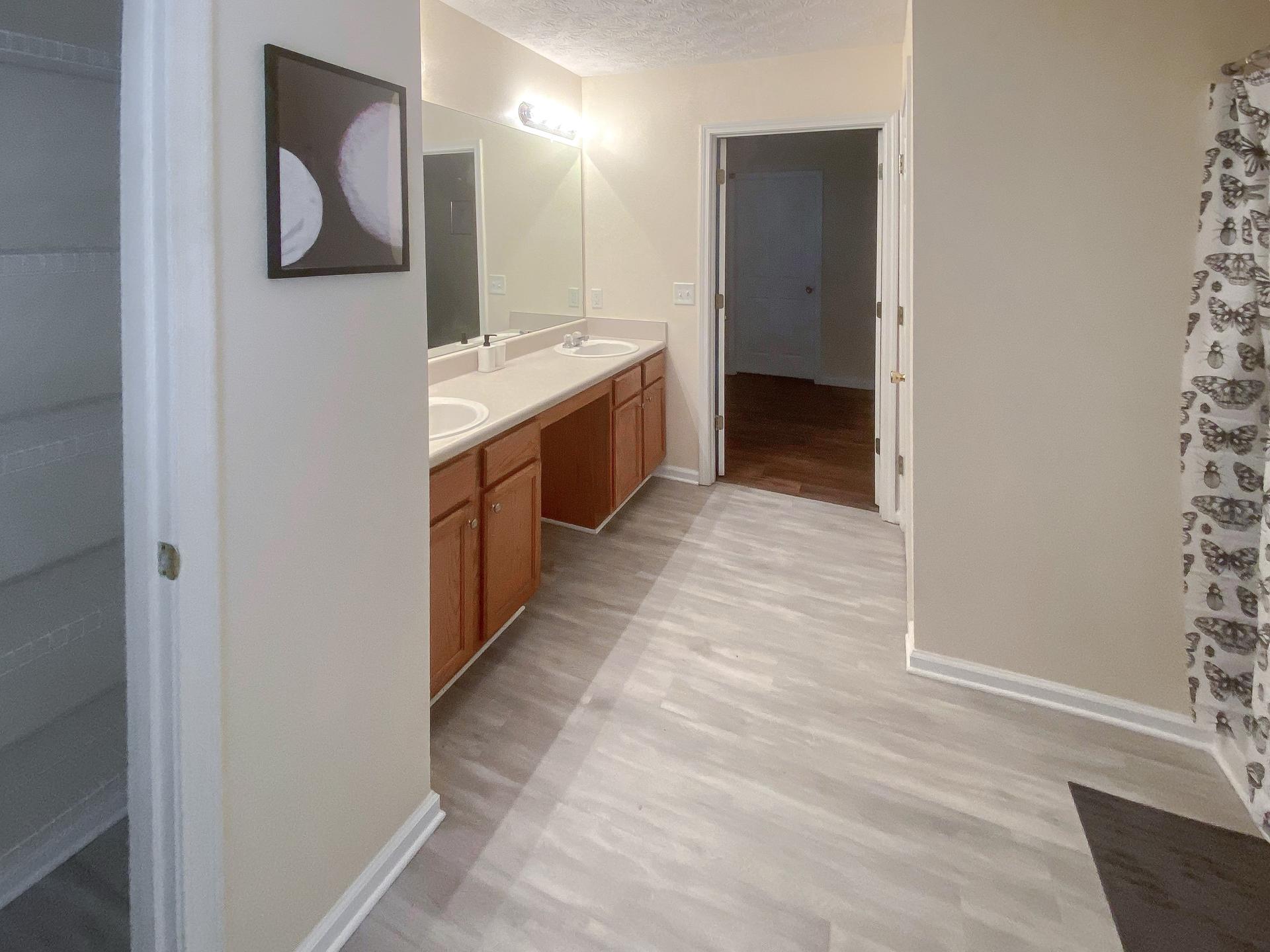 bathroom, detected: hardwood, bed