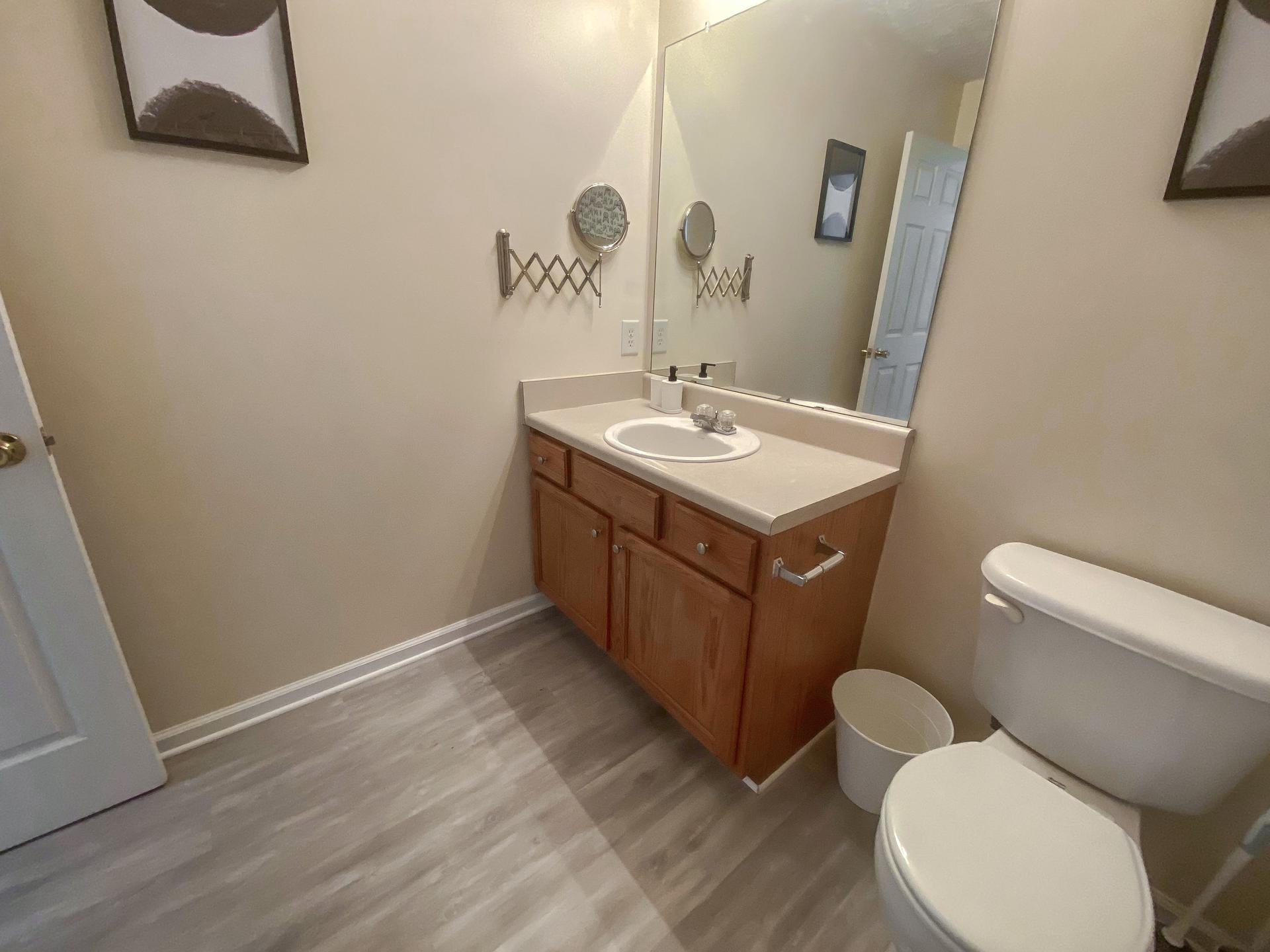 bathroom, detected: hardwood