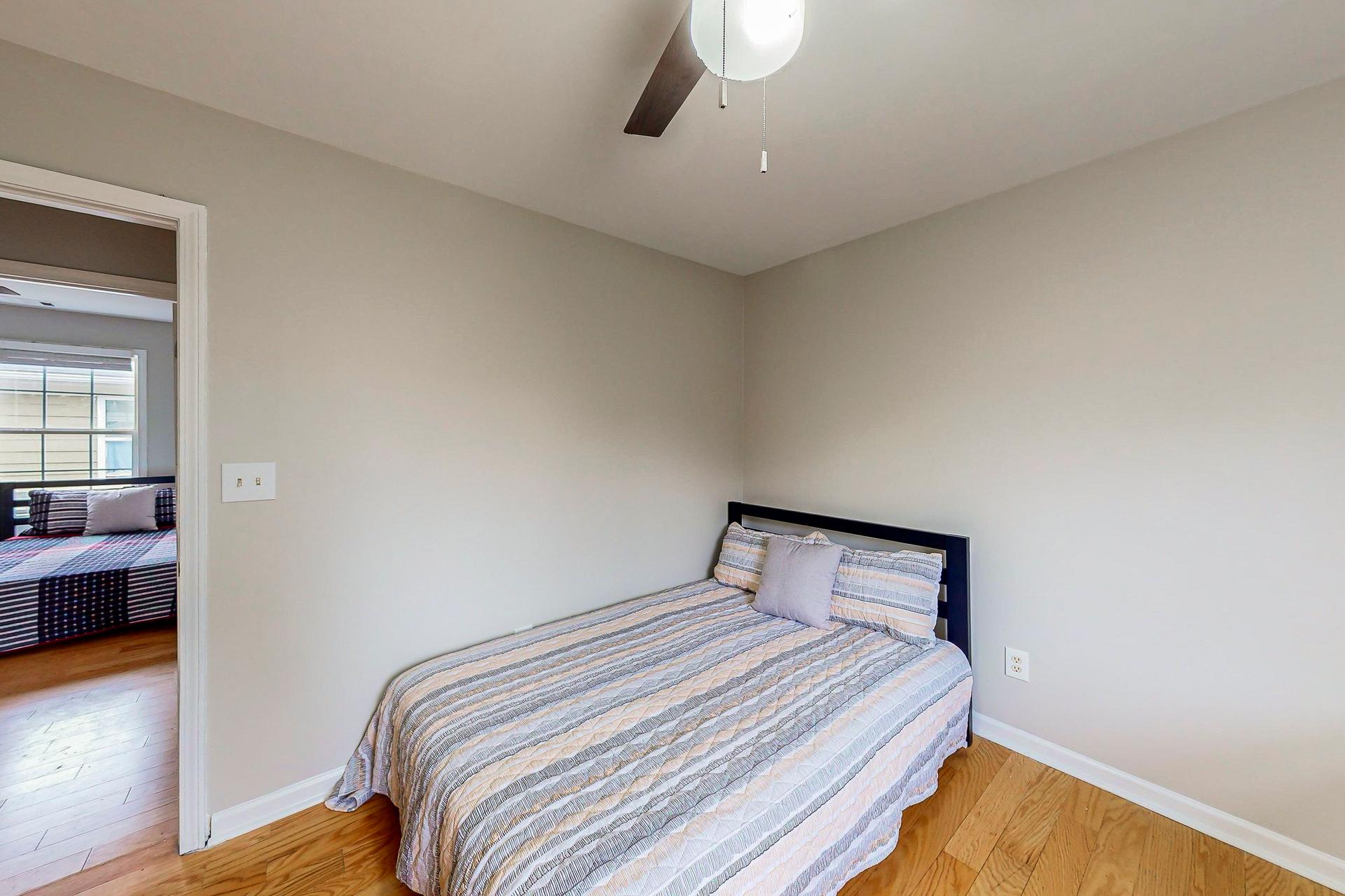 bedroom, detected:bed, window blind